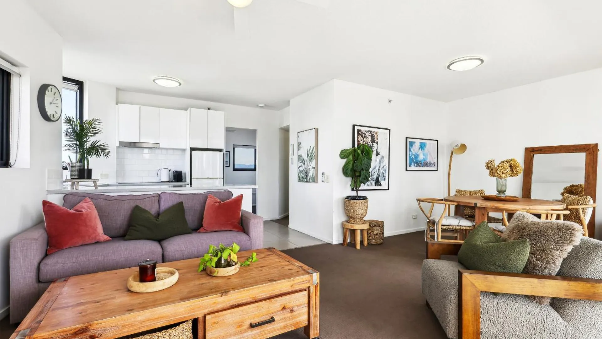 Spacious 1-bed With Pool & Sauna In Broadbeach Διαμέρισμα