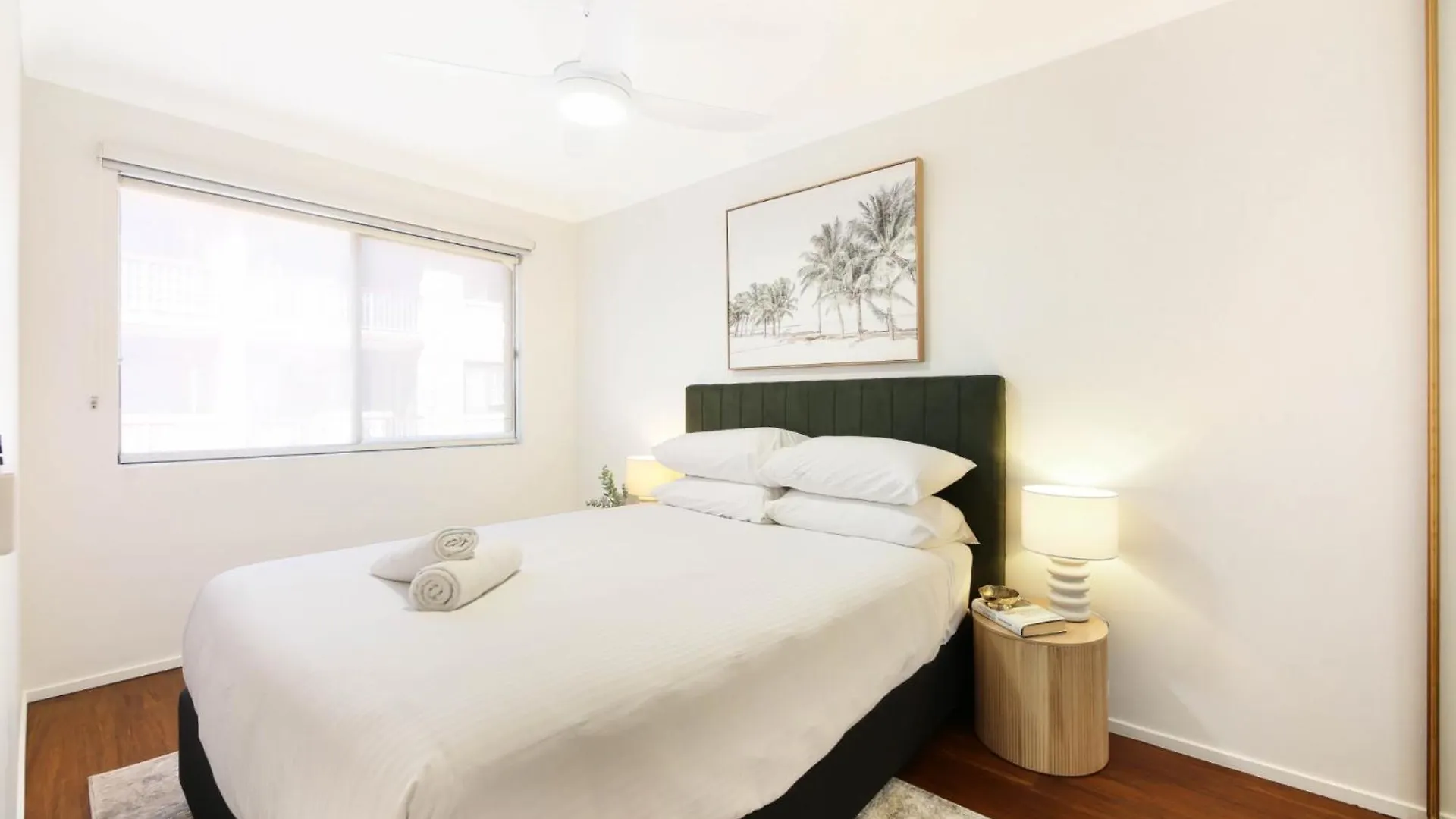 Daire 2-bed With Alfresco Dining, 200m To The