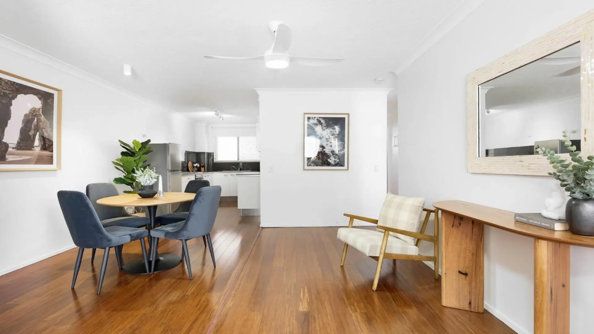 Daire 2-bed With Alfresco Dining, 200m To The Gold Coast