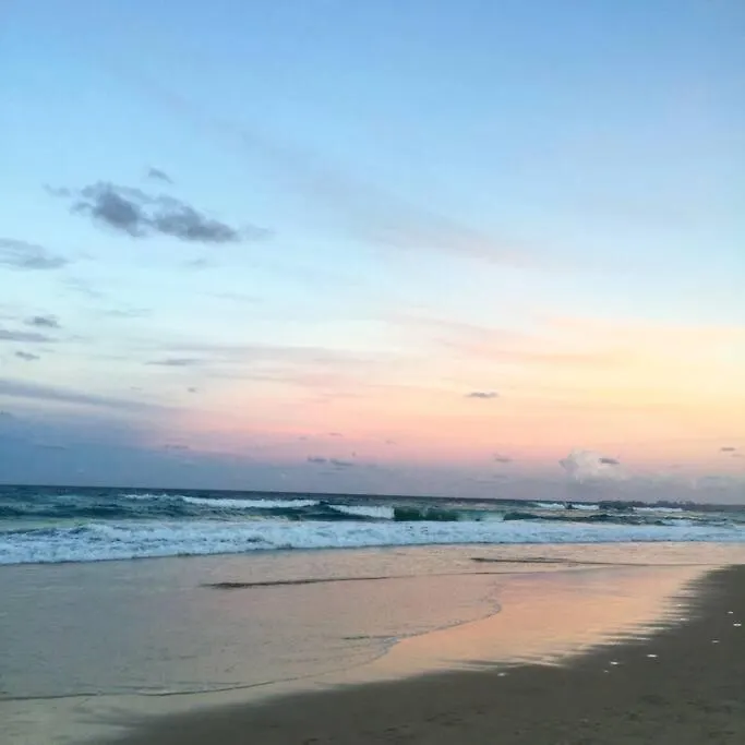 Miami's Family Getaway Sleeps 10, Pool, Patio, Walk To North Burleigh & Shops * Gold Coast