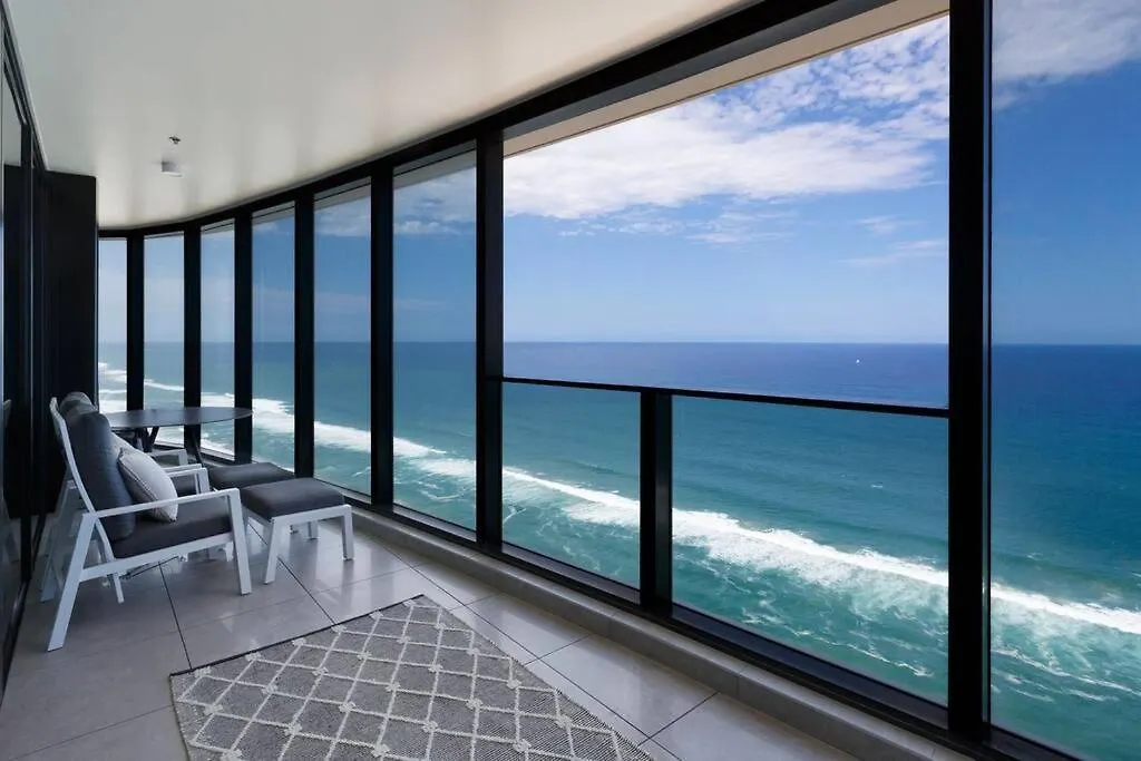 Front Sky - Floor 35 Lejlighed