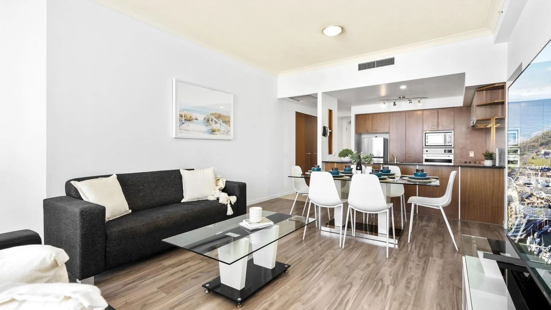 Chevron Renaissance - 3 Bedroom - Q * Gold Coast