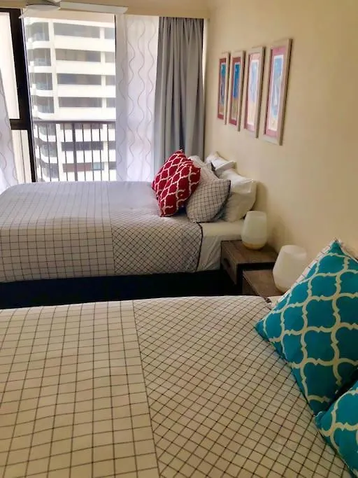 Apartment 2br Beachfront Family Friendly Surfers