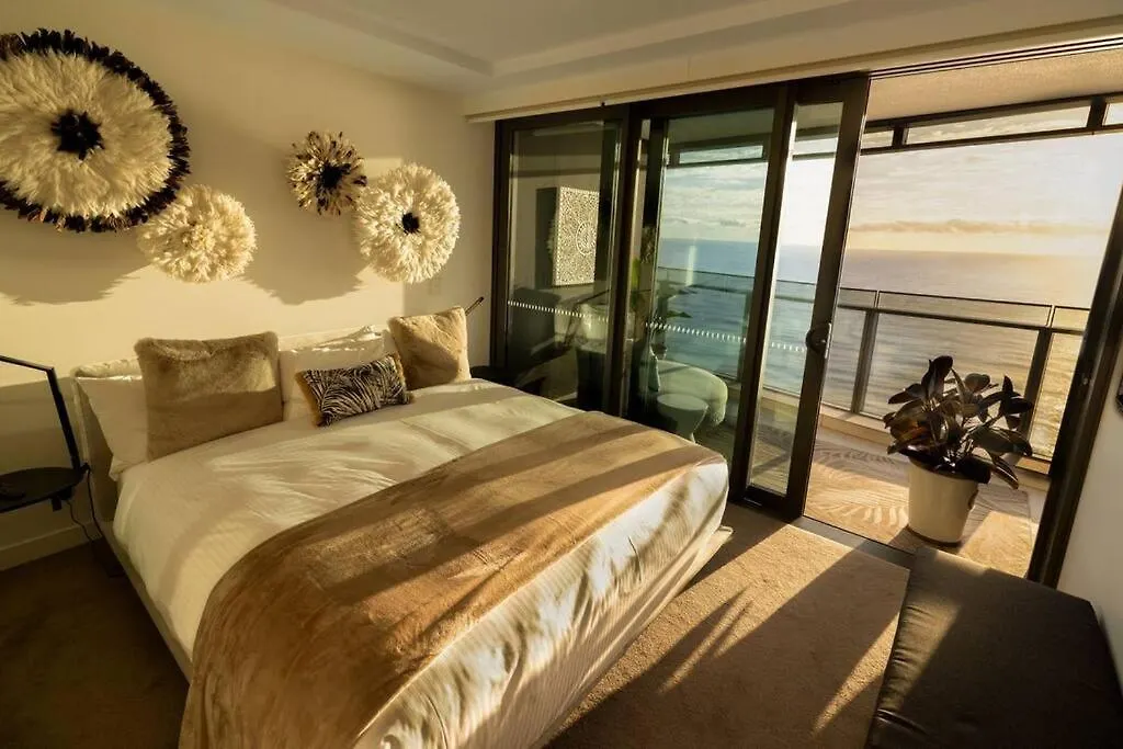 Beachfront Luxury Apartament Gold Coast