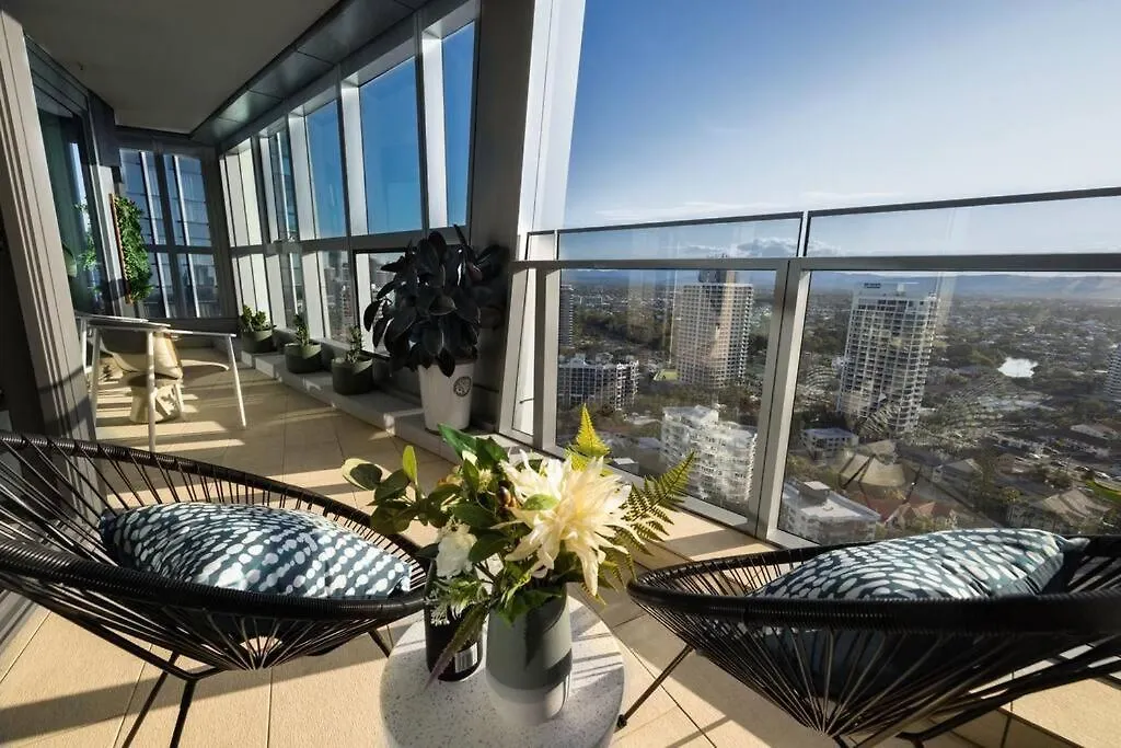 Beachfront Luxury Apartament