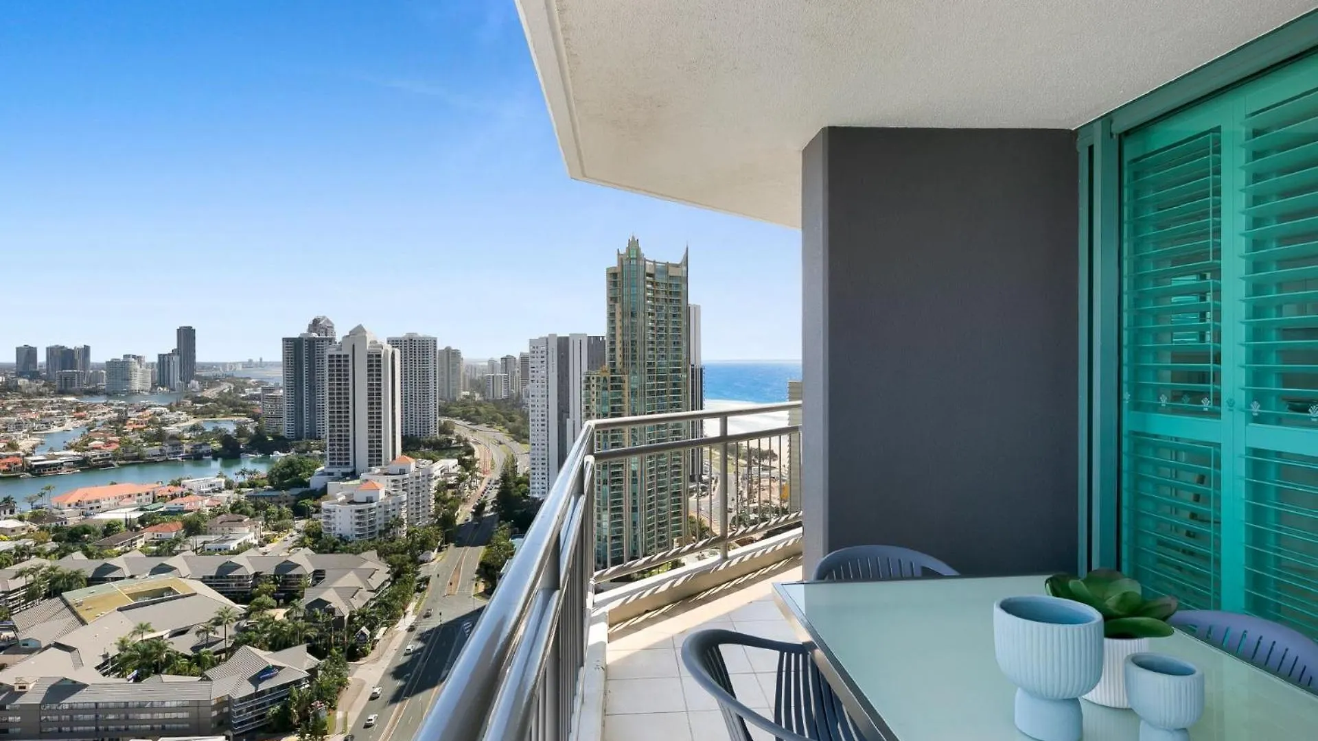 Appartamento Crown Towers Deluxe 3 Bedroom - Coasthm