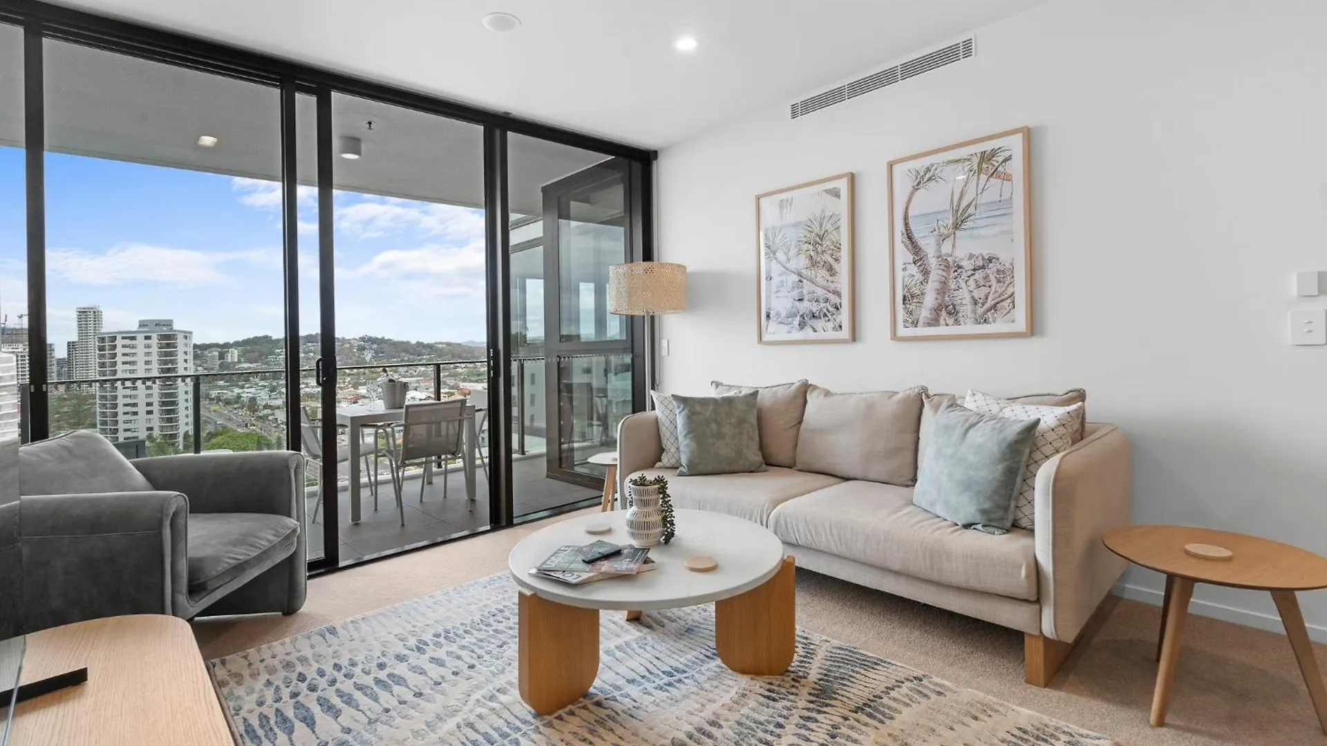 Apartment Immaculate Burleigh At Sandbar Burleigh Heads