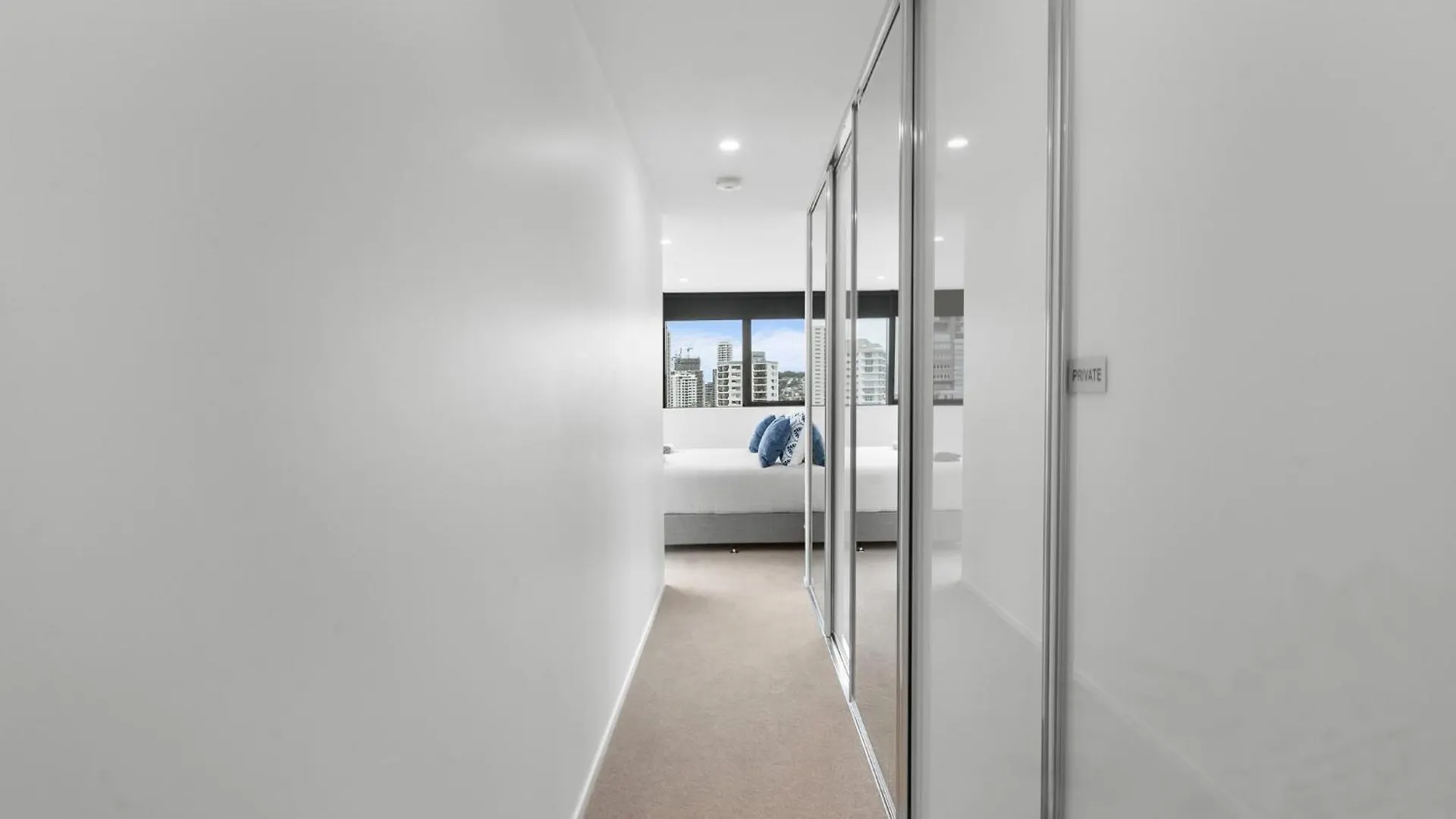 Immaculate Burleigh At Sandbar Burleigh Heads Gold Coast