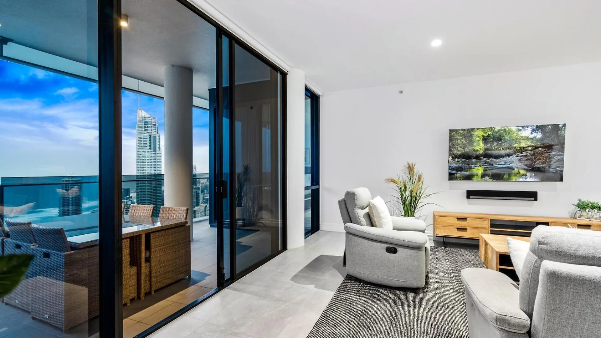 Levels 47 - 49 - Sub Penthouses At Circle On Cavill - Privately Managed Gold Coast