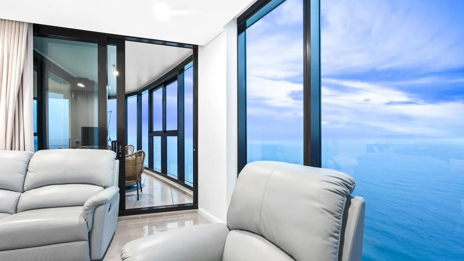 Altitude Ocean - Spectacular, Unmatched Views & Luxury * Gold Coast