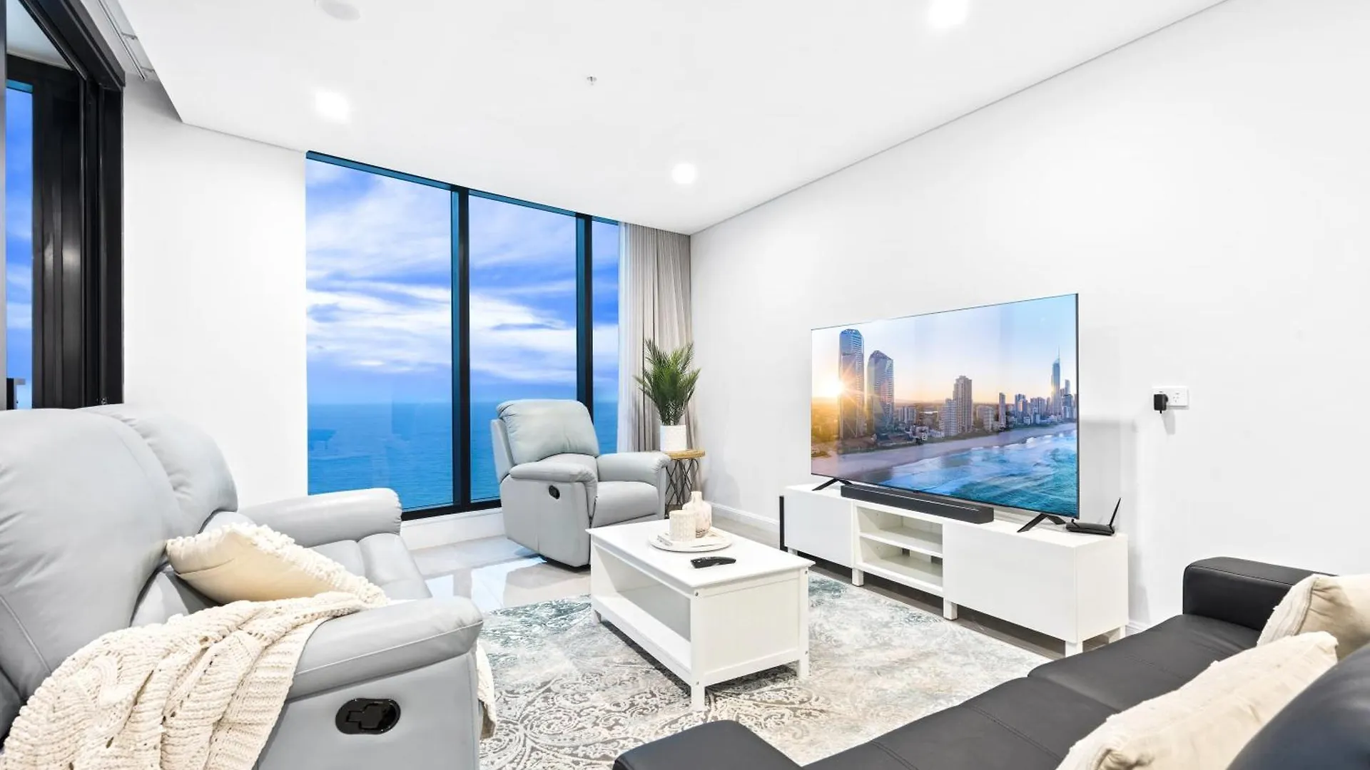 Apartamento Altitude Ocean - Spectacular, Unmatched Views & Luxury *