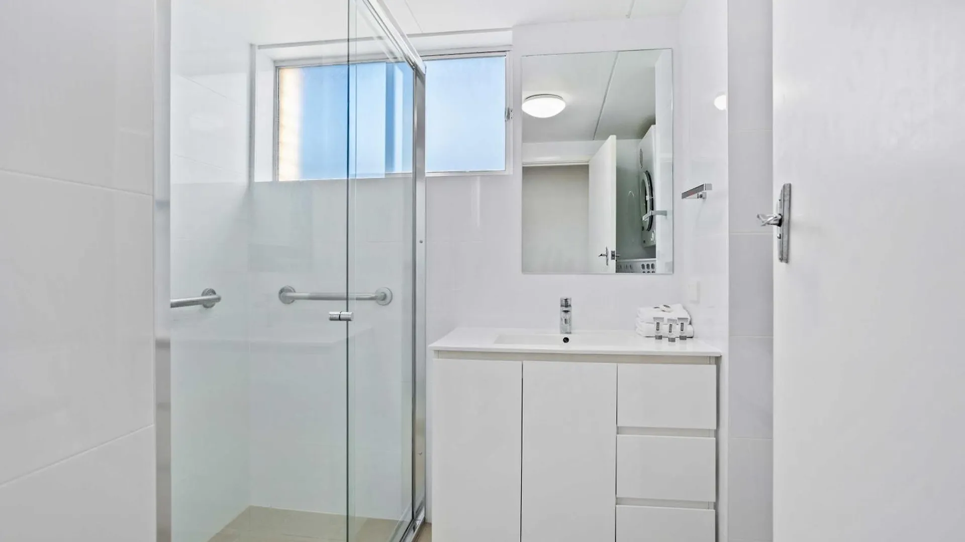 Goodwin Towers - Hosted By Burleigh Letting Appartement