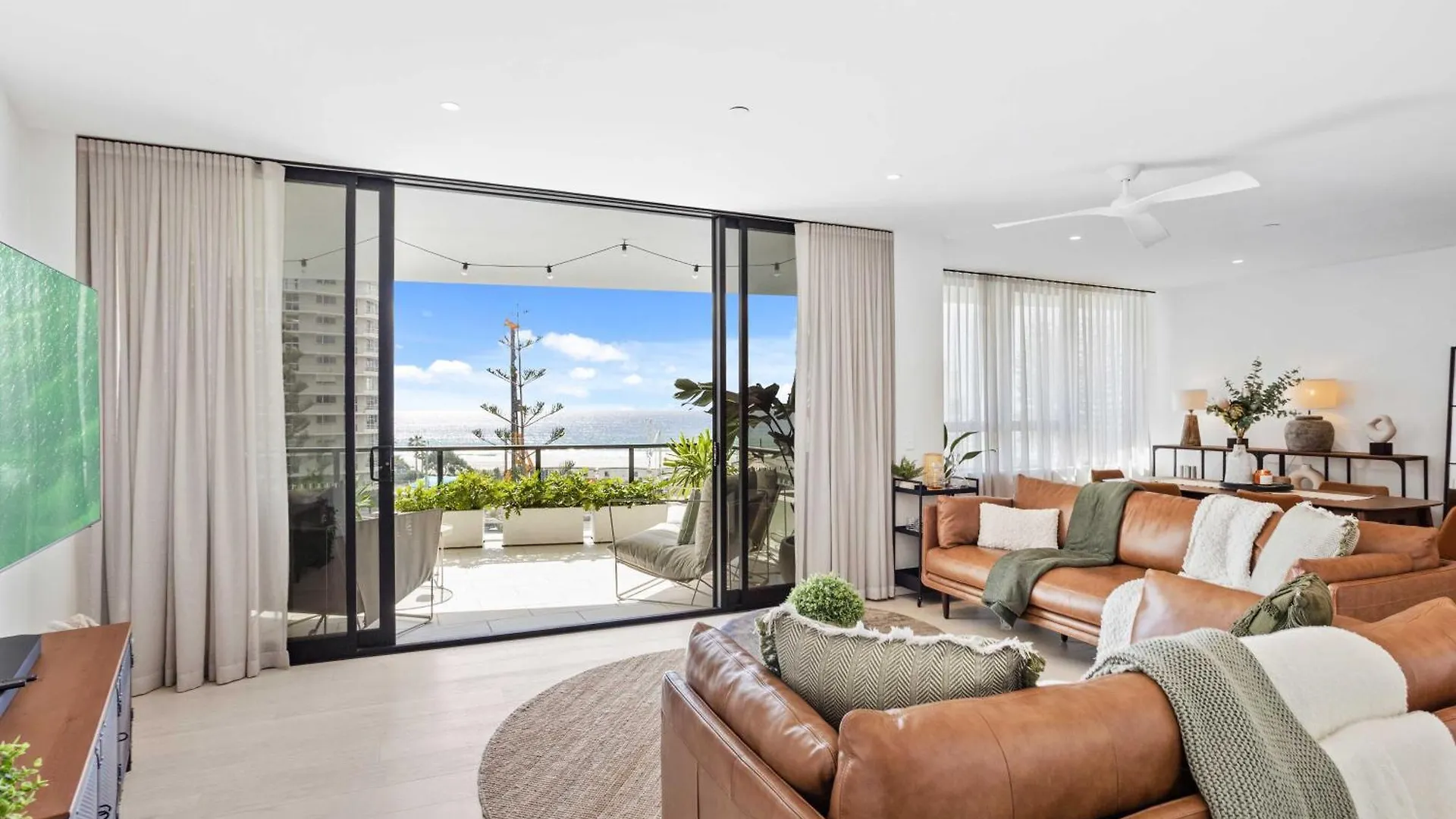 Luxe Oceanview In Palm