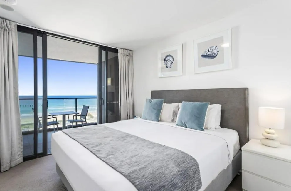 Premium Oceanfront Unit At Rhapsody Surfers Paradise Apartment