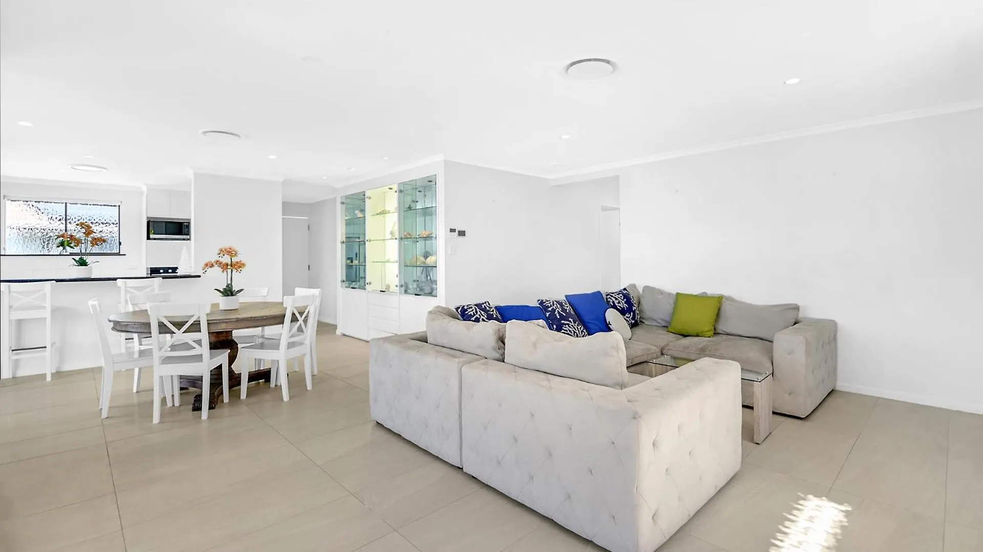Riverside 3bedroom Sunny House In Surfers Paradise