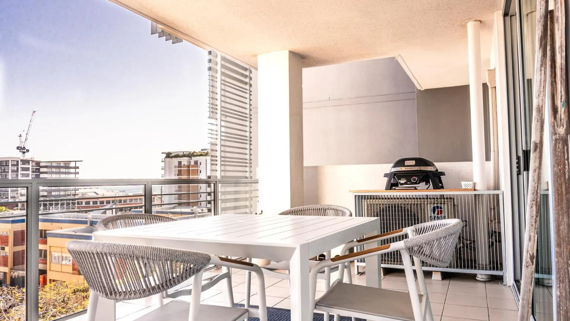 Pavilion Palm Beach, Vibrant Cafs & Dining * 골드코스트
