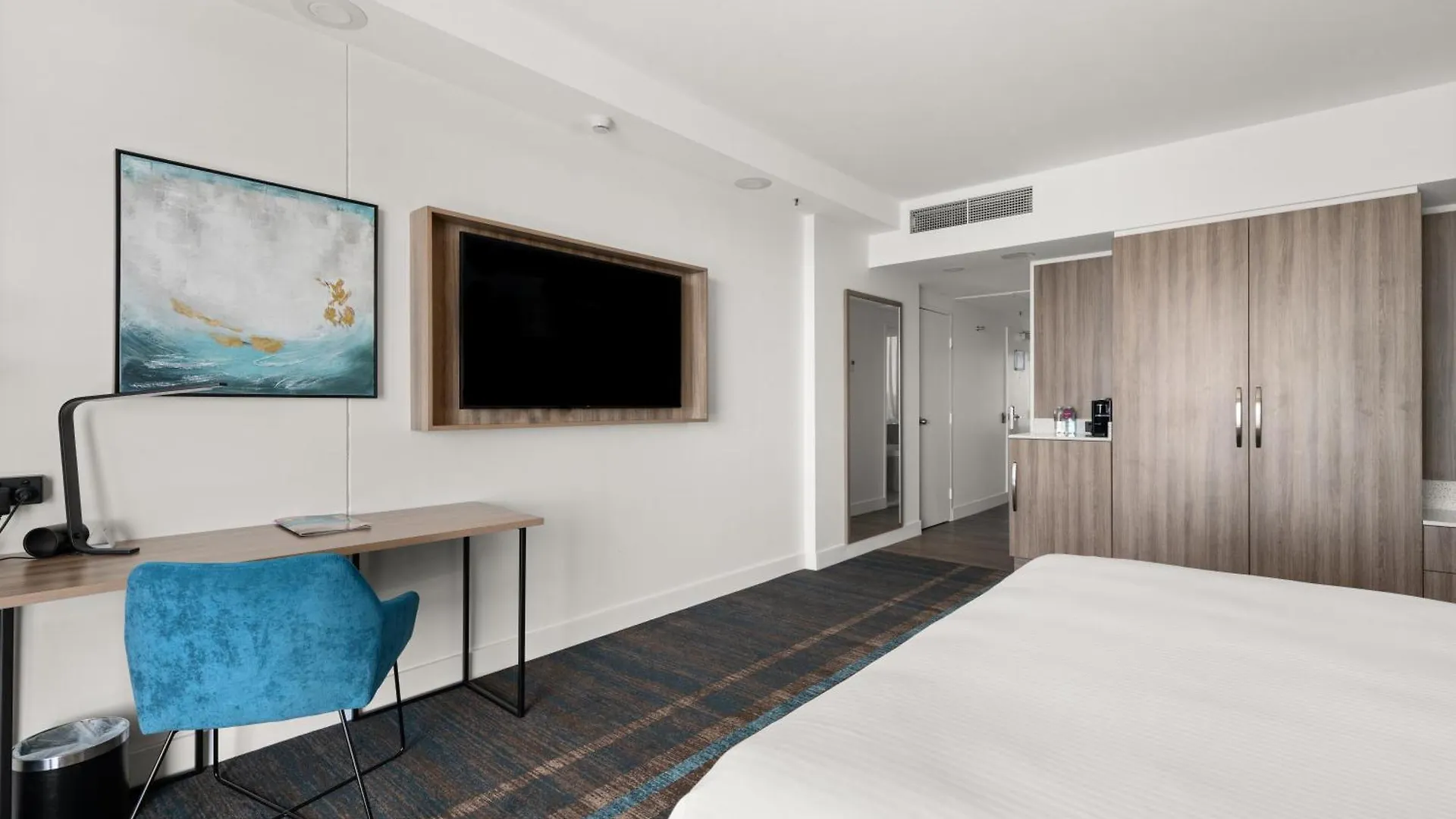 Crowne Plaza Surfers Paradise By Ihg 4* Gold Coast