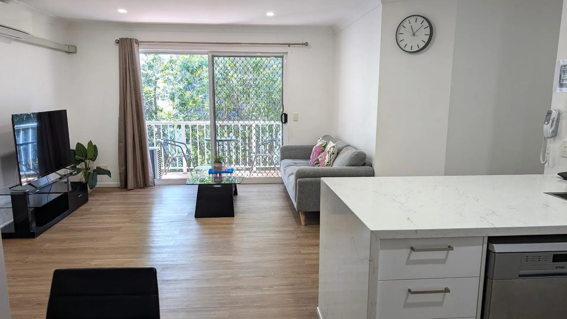 Bay Hotel apartamentowy 3*