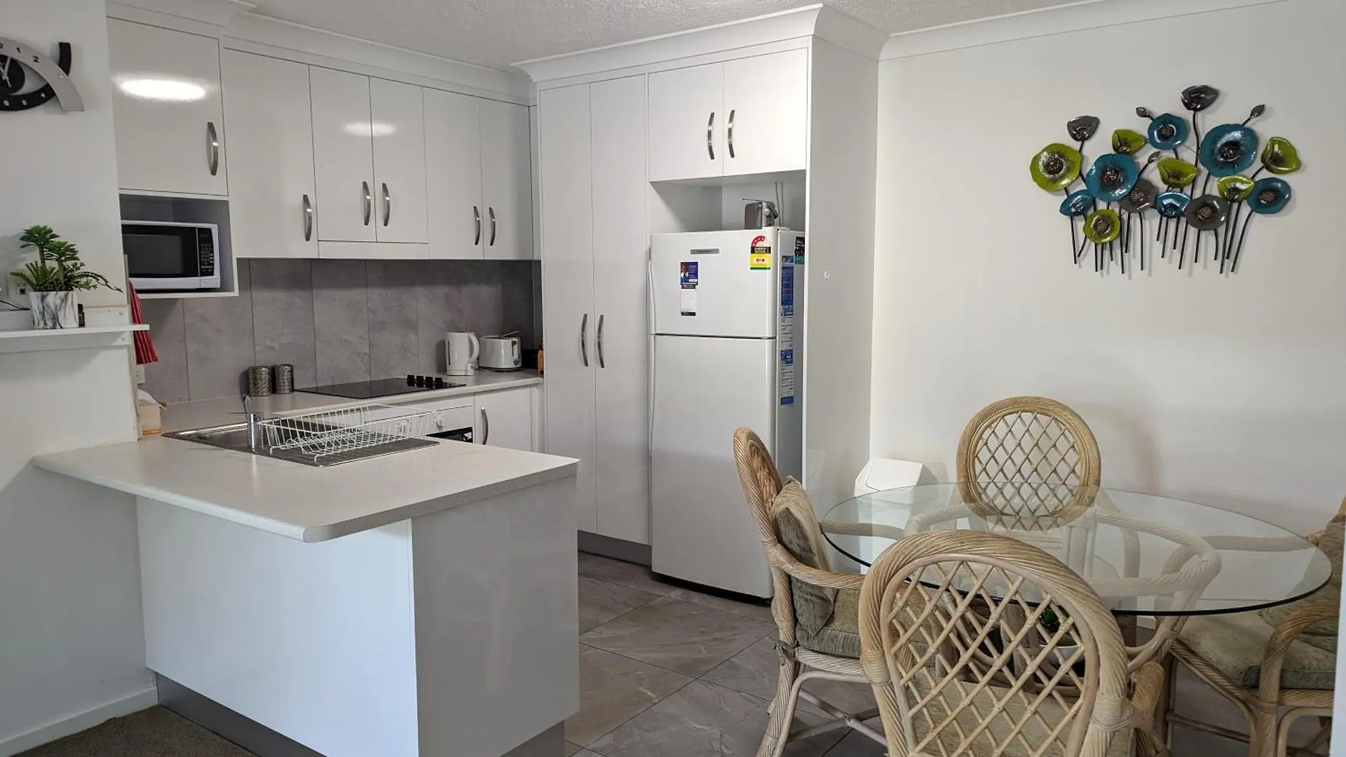 Bay 3* Gold Coast