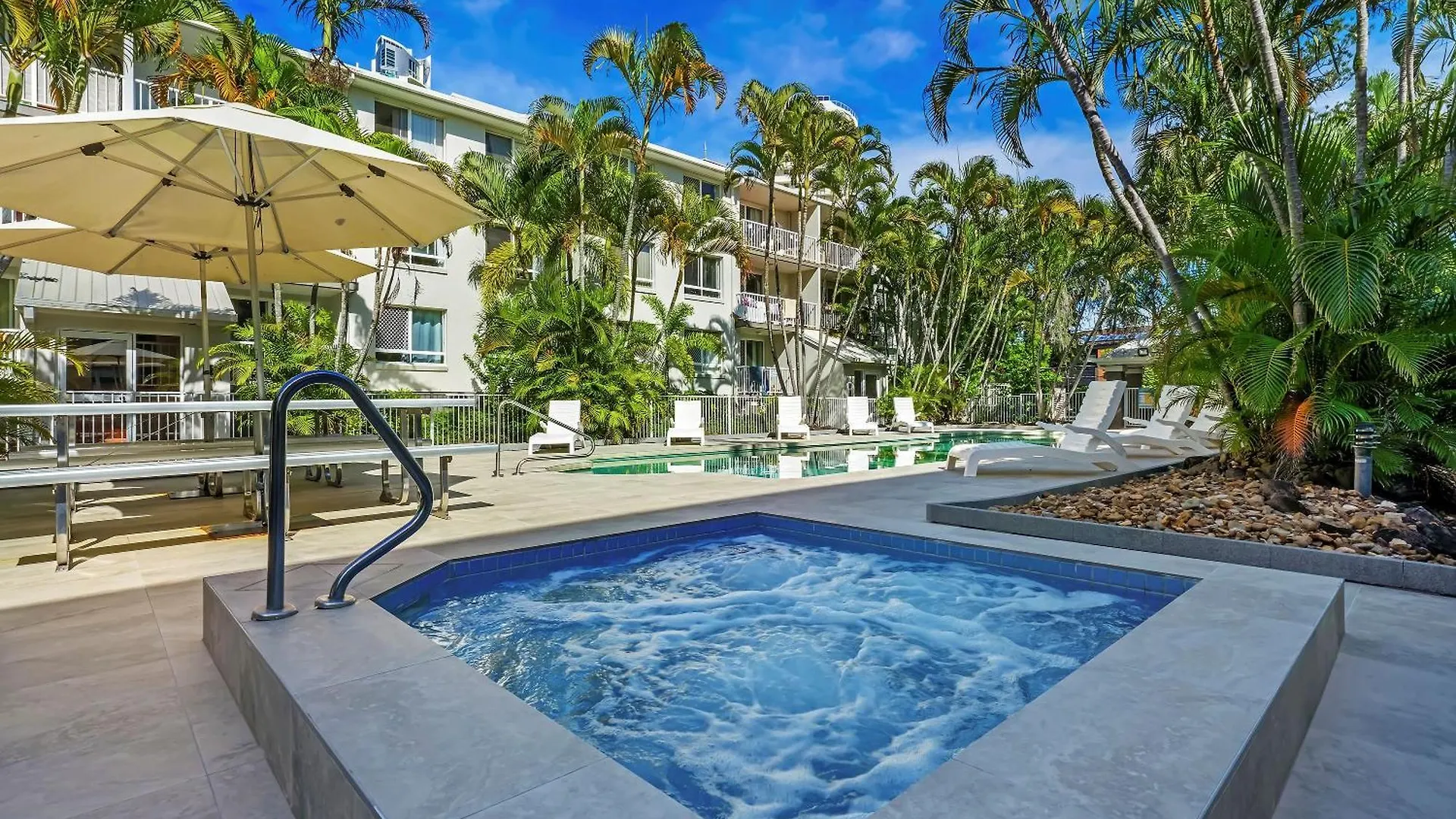 Aparthotel Bay