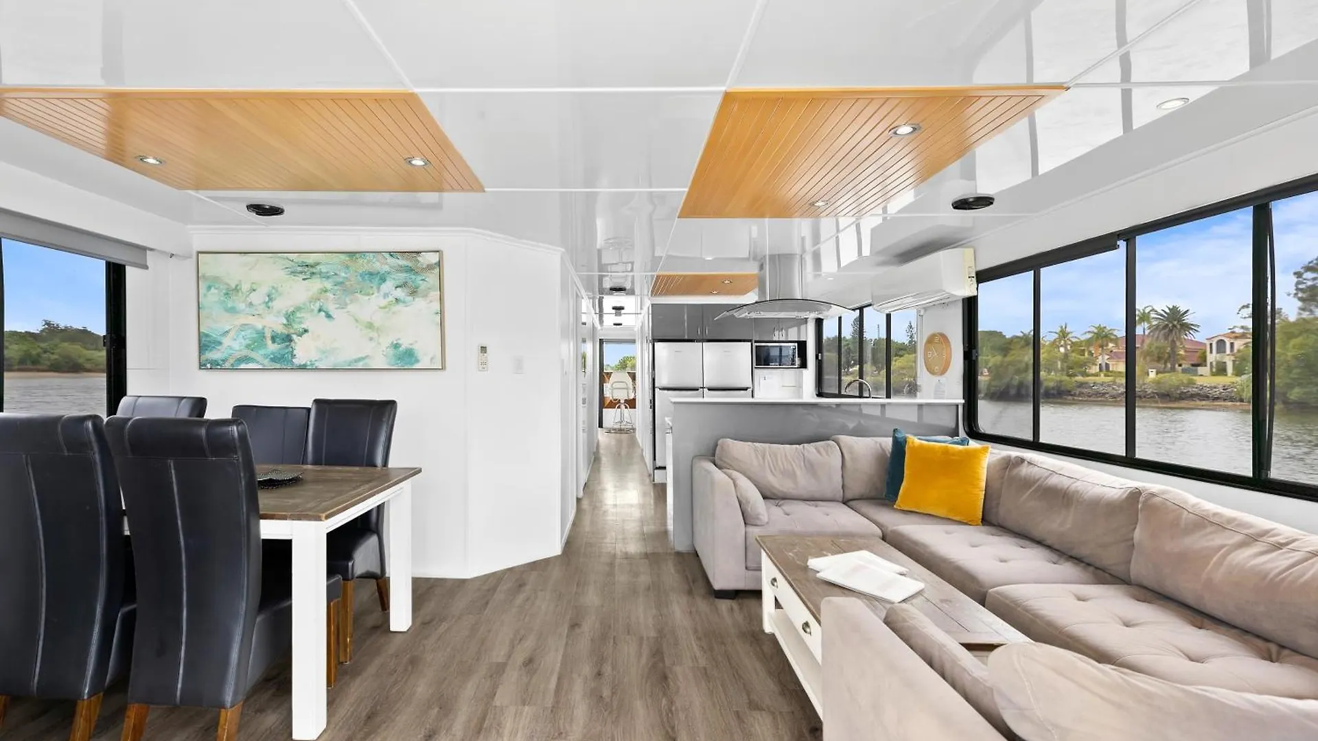 Coomera Houseboats Πλωτό κατάλυμα 4*