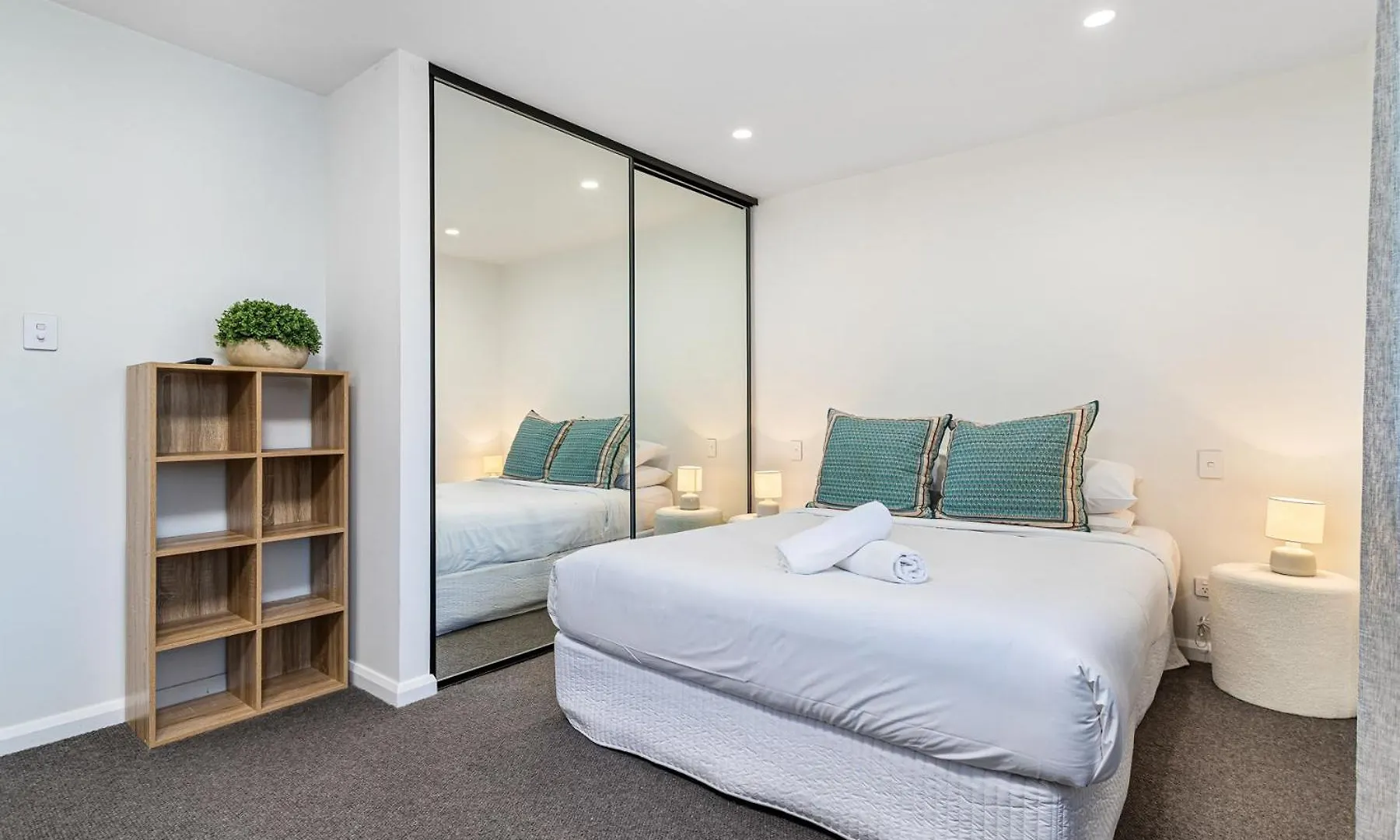 Armrick Beachside Broadbeach *