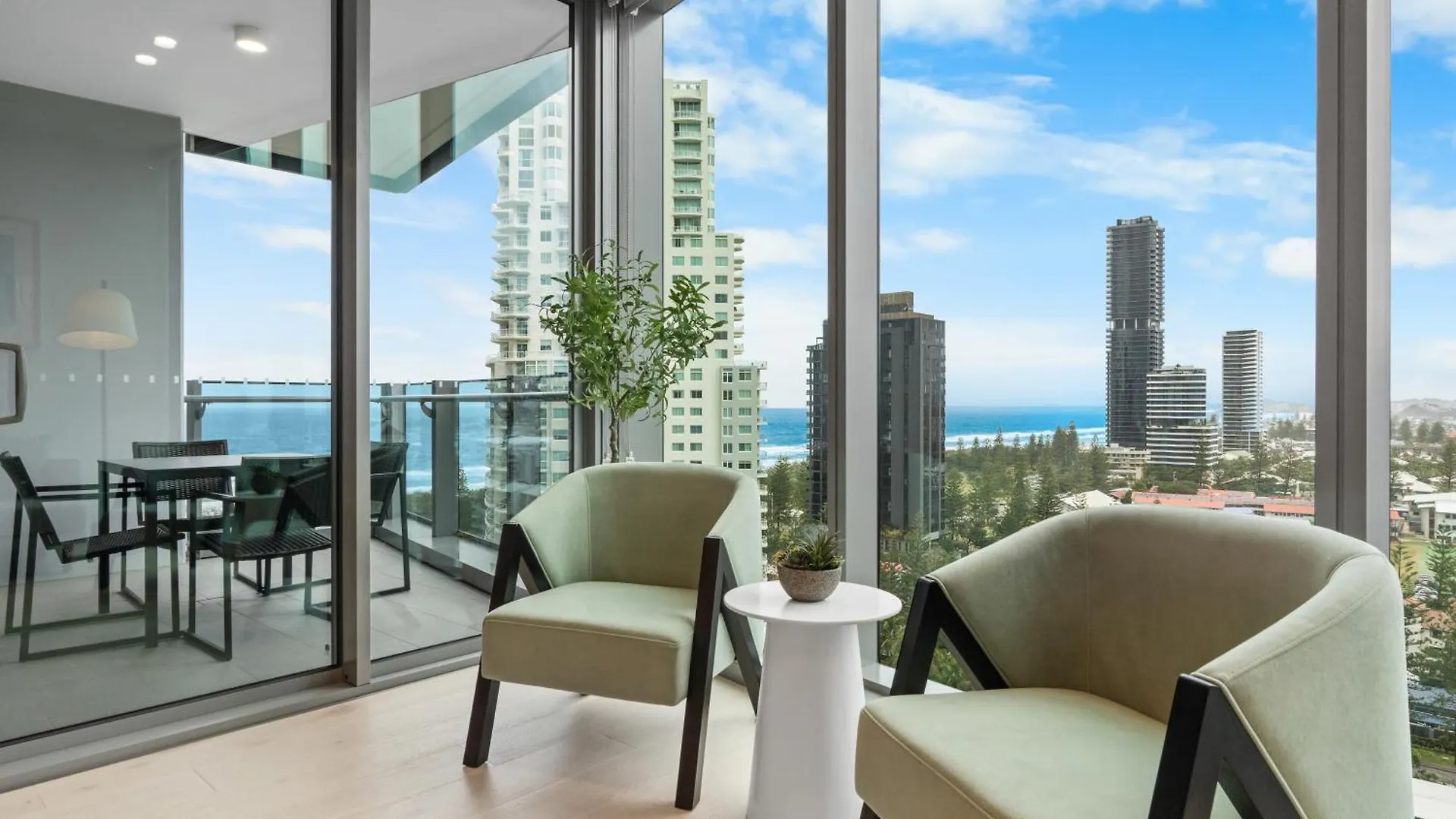The Signature - Brand New Ocean View 2br Unit With Parking Infinity Pool *