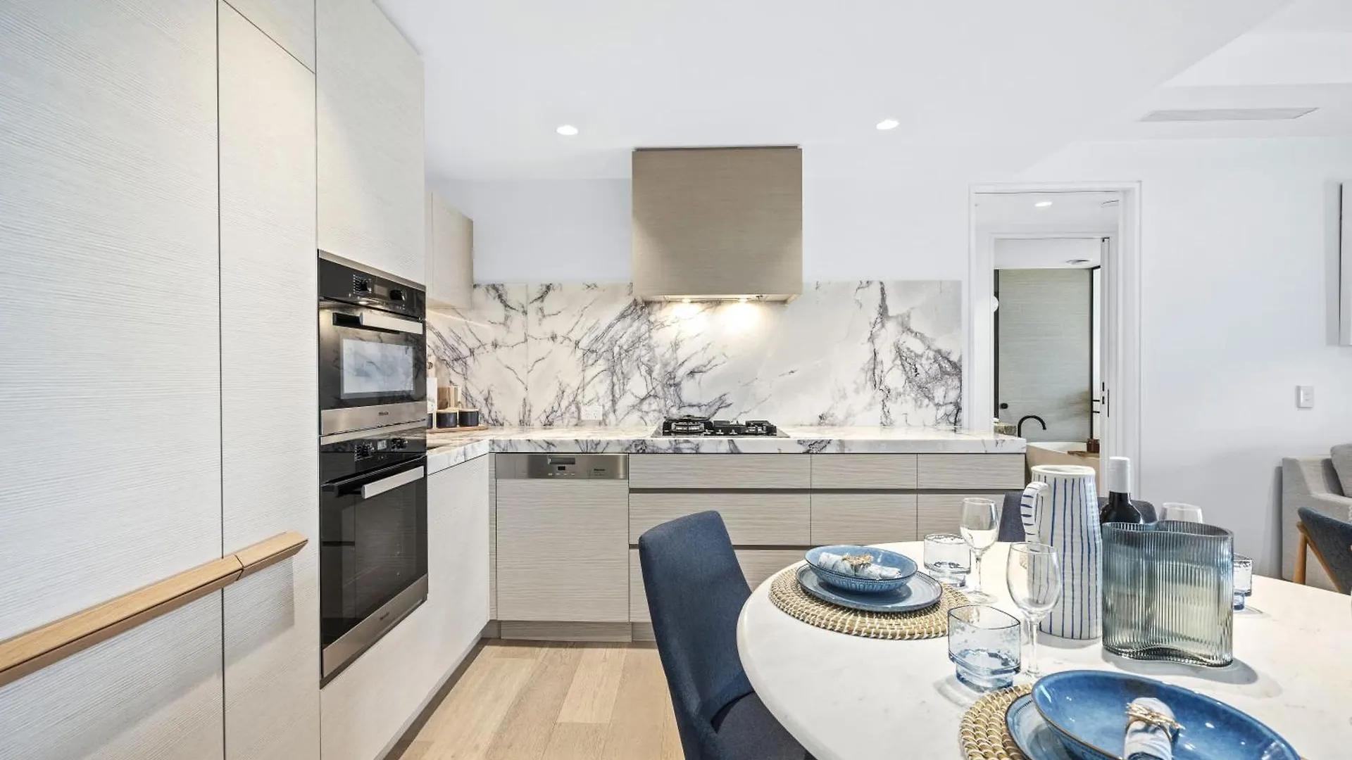 1 Bedroom Ocean View Luxury Unit - Q Gold Coast