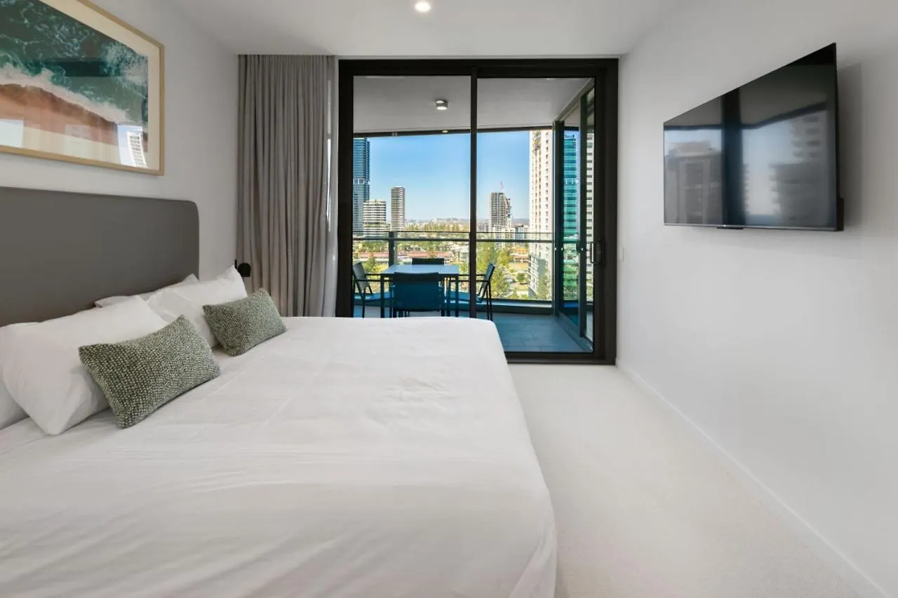 Apartment The Signature - Brand New Ocean View 2br Unit With Parking Infinity Pool