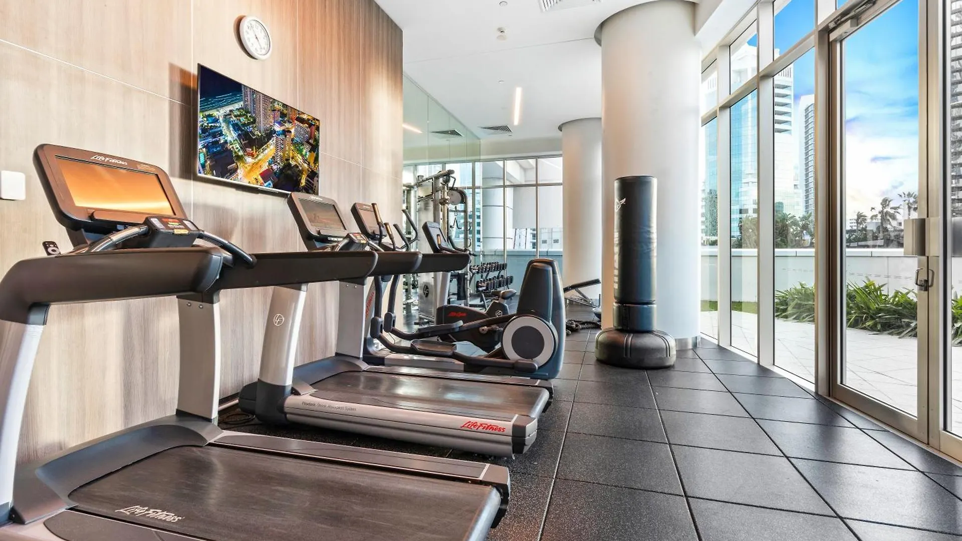 H Residences - Ocean View - Self Contained & Privately Managed - Wow Apart Otel