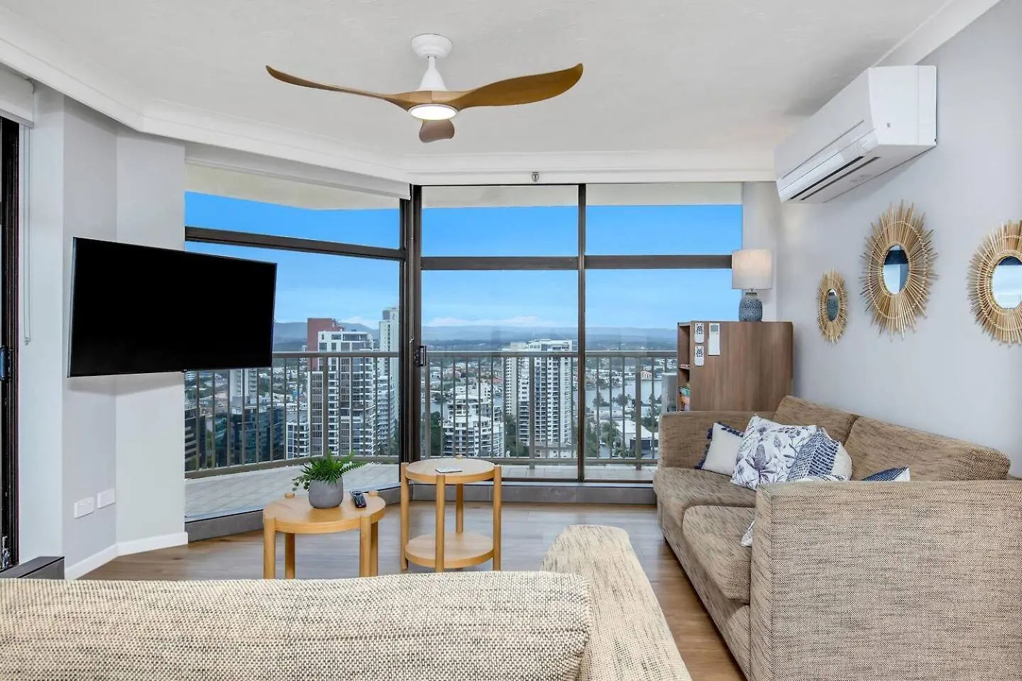 公寓 Sky High Beachside Balcony Panorama At Surfers 黄金海岸