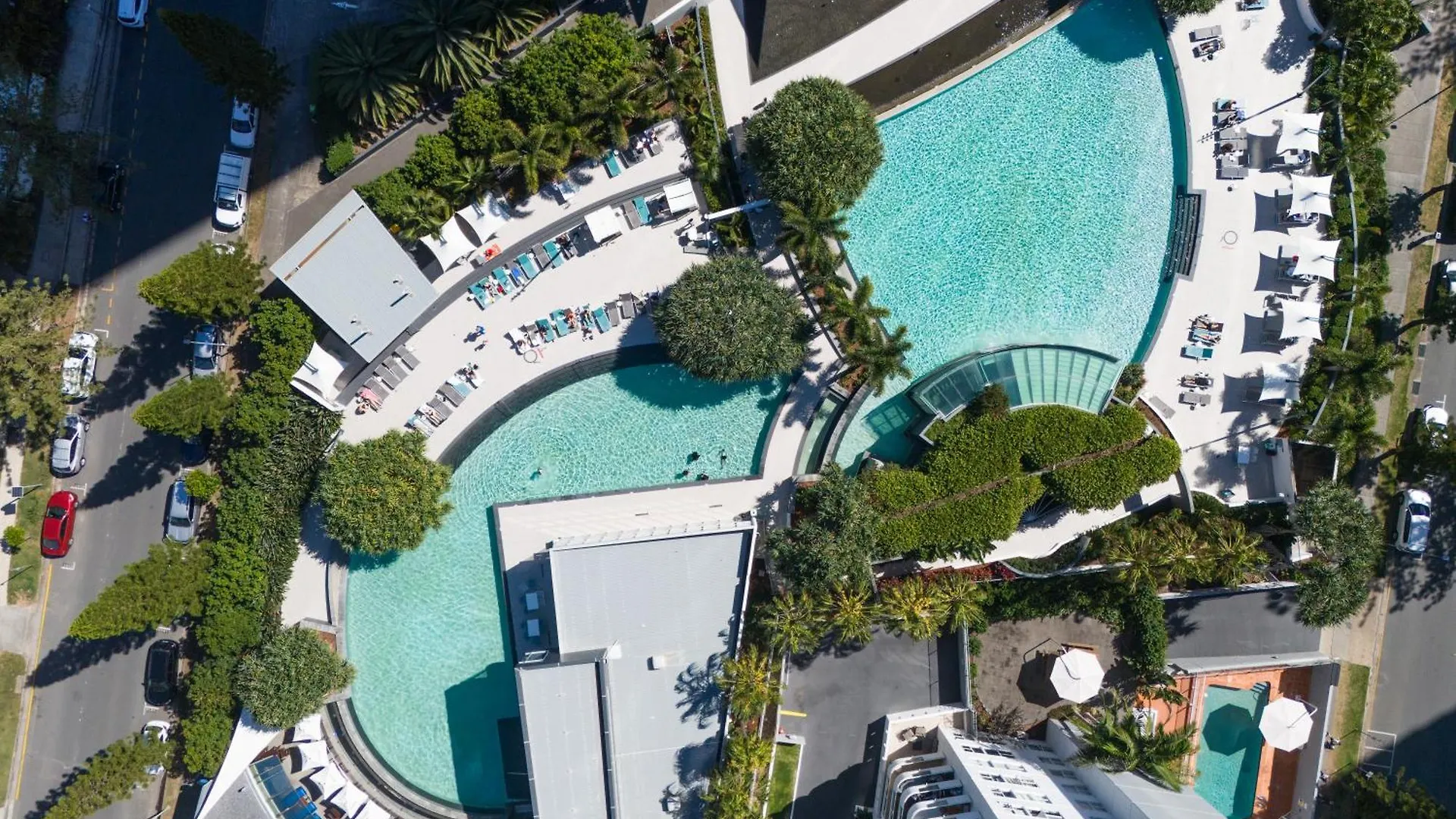 Q1 & - Official Gold Coast