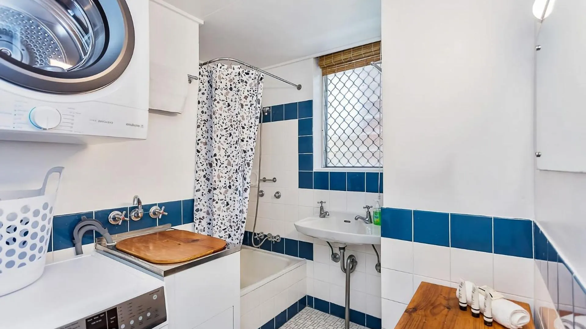 Beachside Bliss Your Ideal Coastal Hideaway *