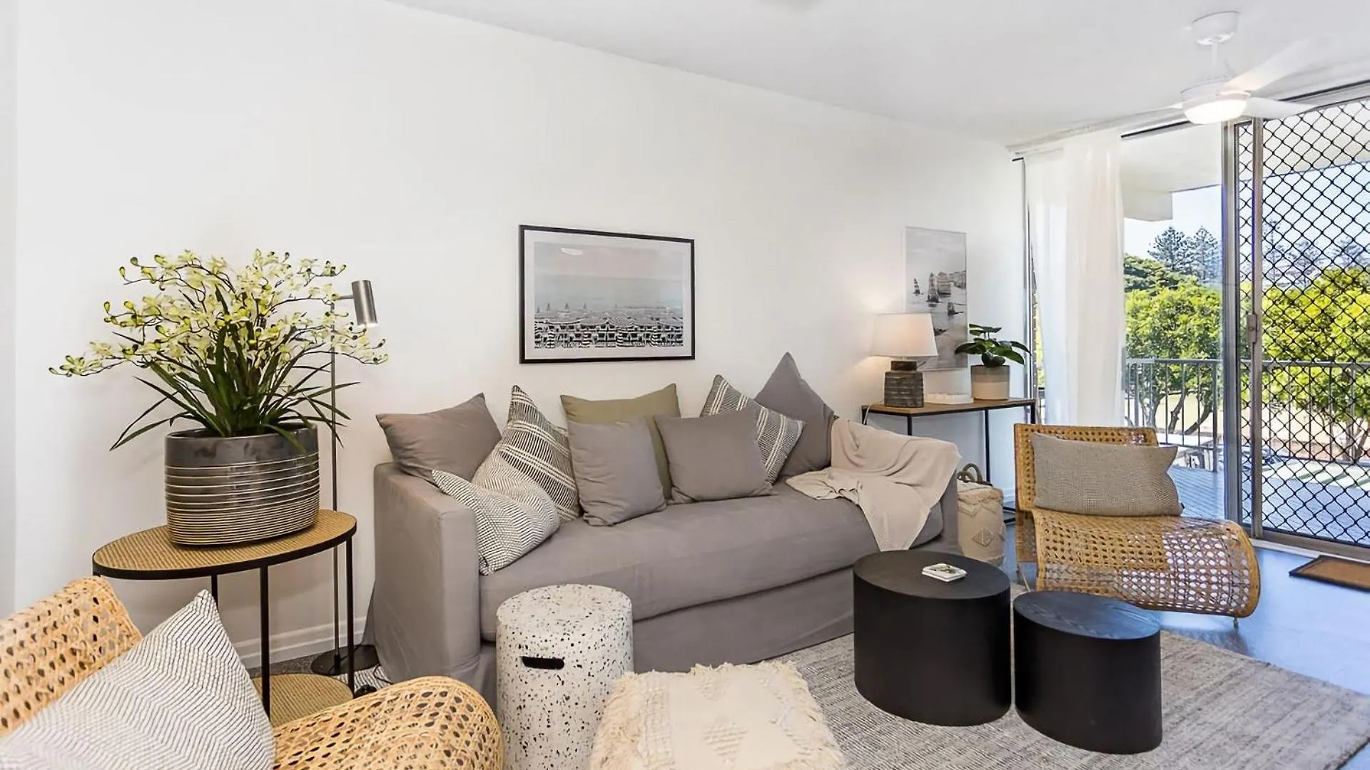 Beachside Bliss Your Ideal Coastal Hideaway Apartment Gold Coast