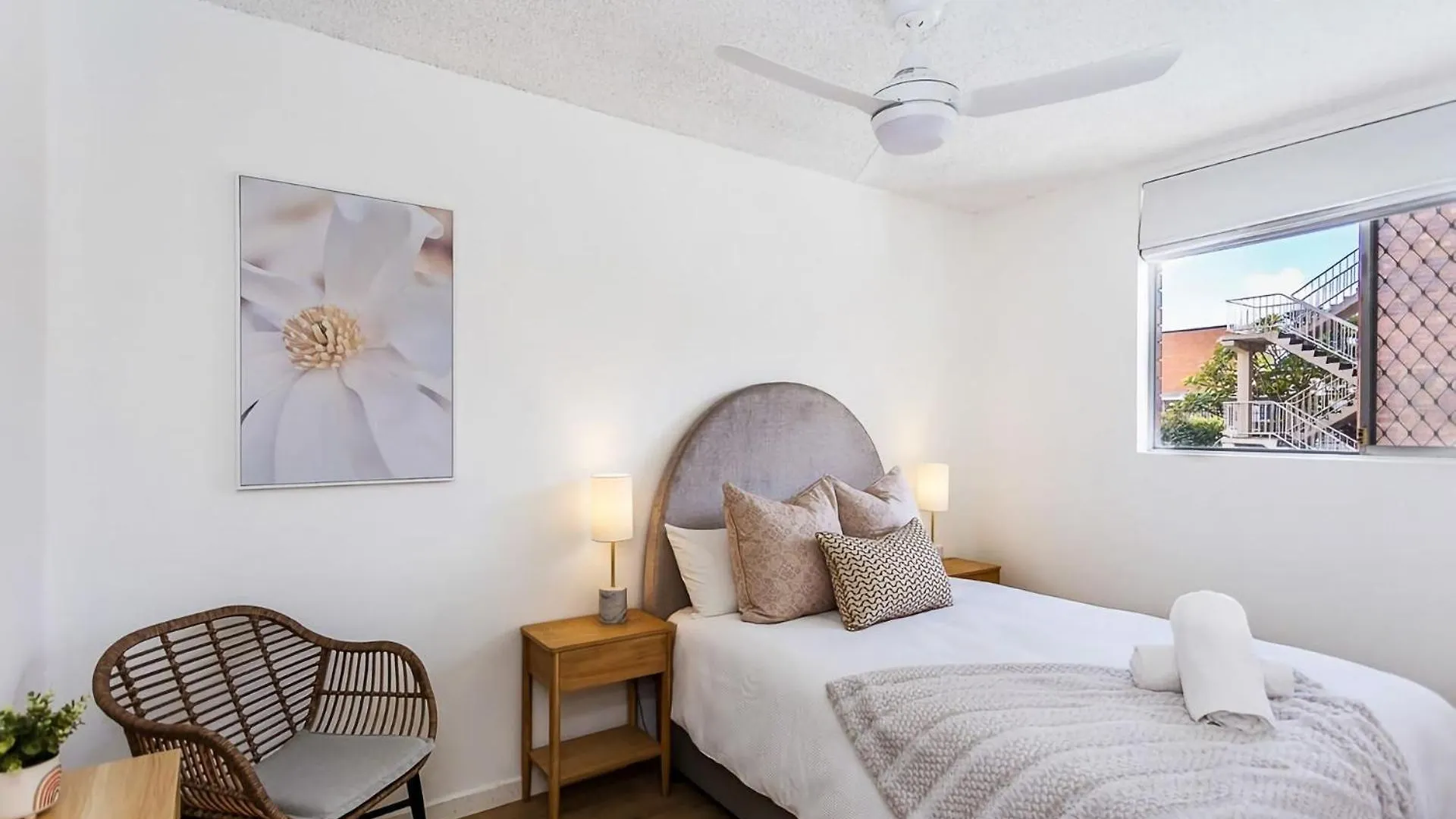 Apartment Beachside Bliss Your Ideal Coastal Hideaway Gold Coast