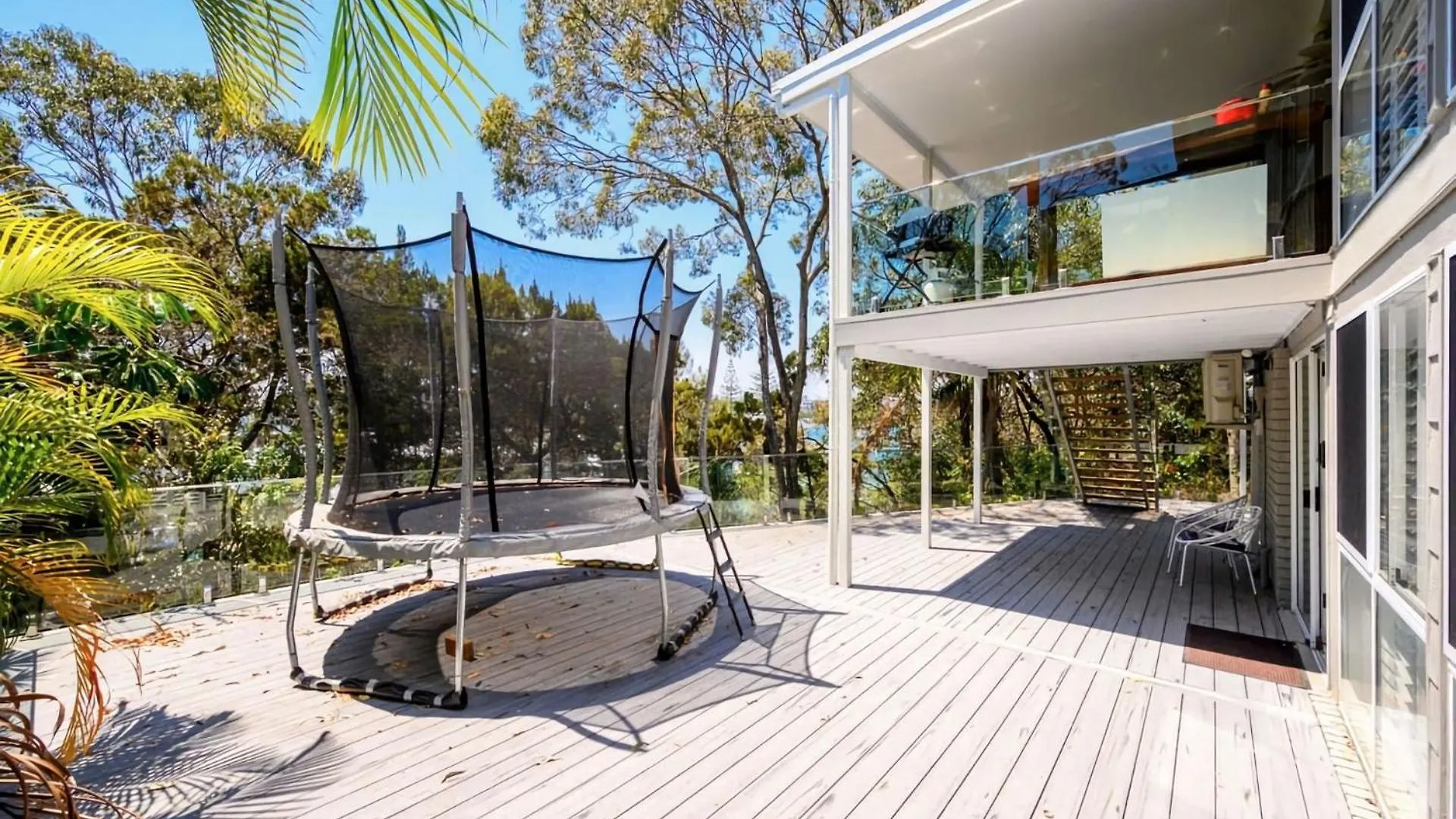 Apartment Riverfront Oasis Serene 1brm Retreat Gold Coast