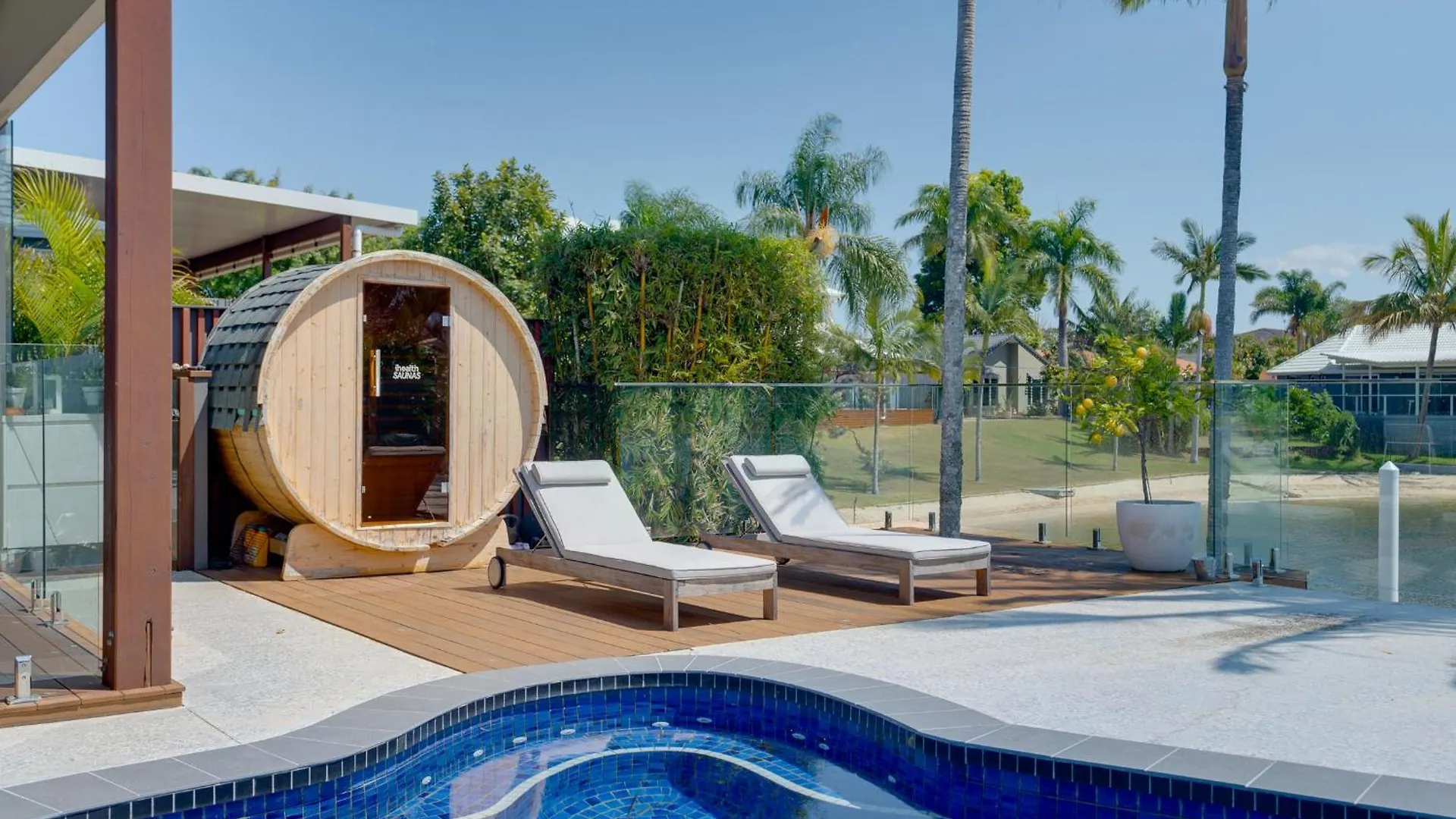 Apartment Luxury 4-br Retreat Gold Coast