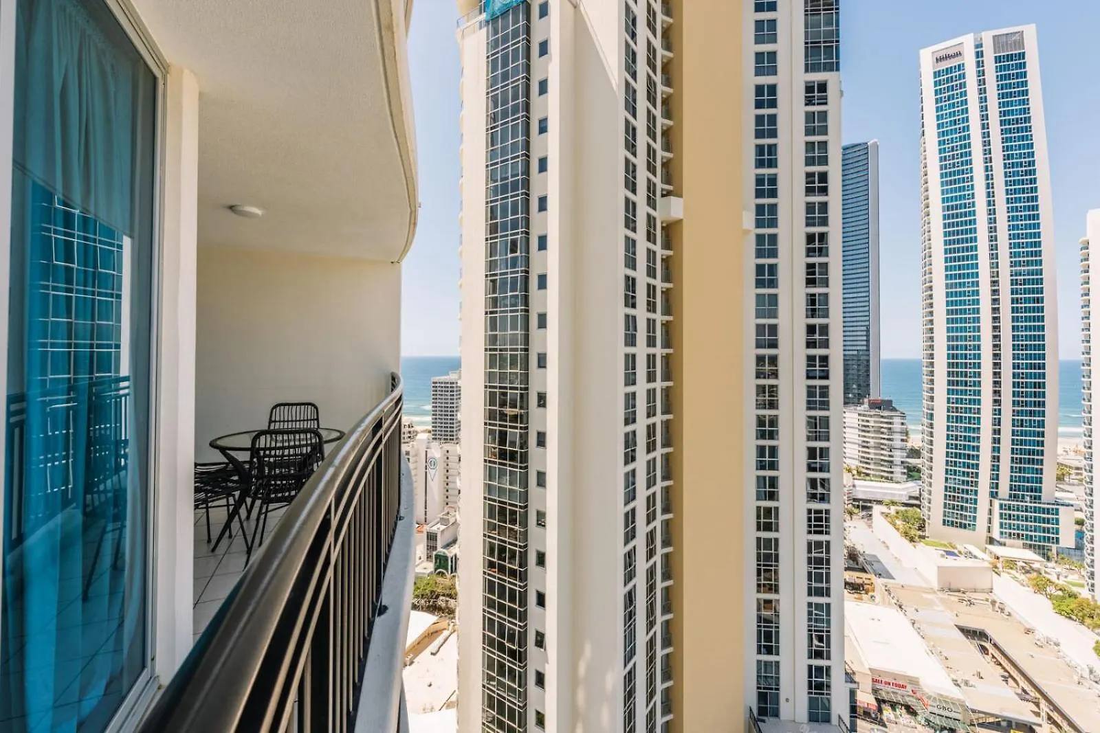 Style Chevron Surfers Paradise By Travels Apartmán Gold Coast