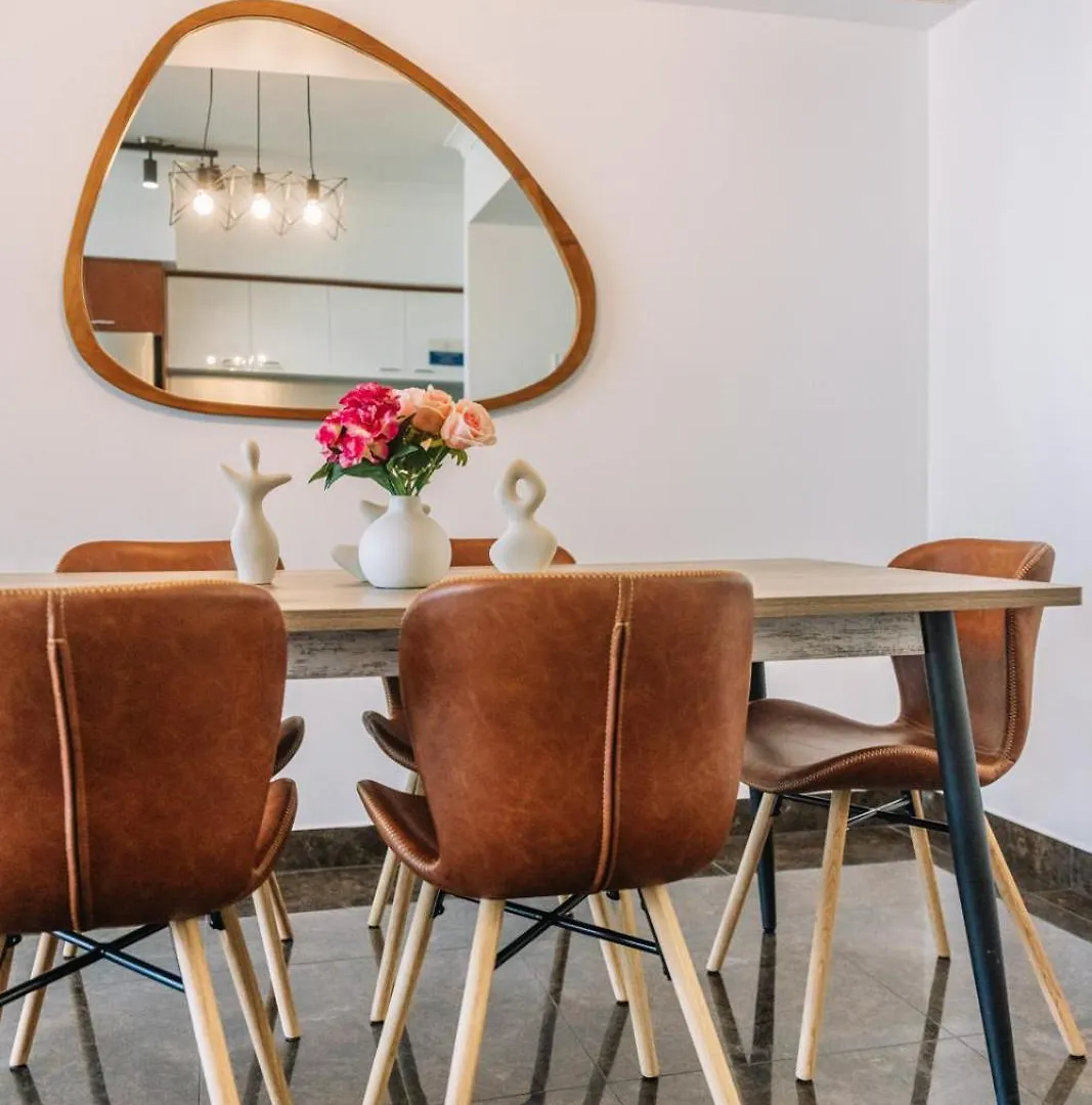 Apartmán Style Chevron Surfers Paradise By Travels *