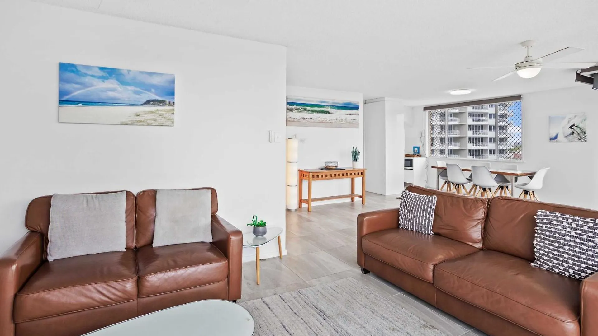 Iconic Burleigh Beachfront, 2 Bedroom Appartement *