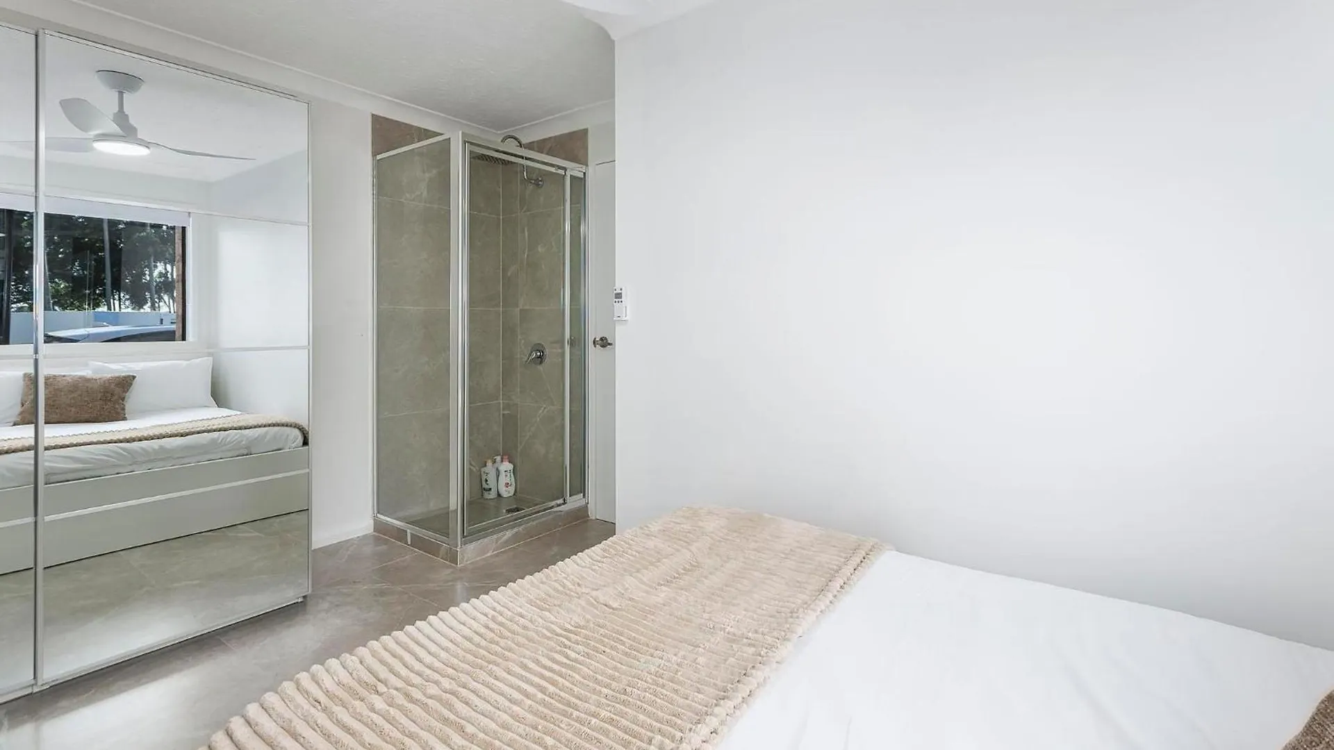 Rio Grand Peninsular Dr גולד קוסט