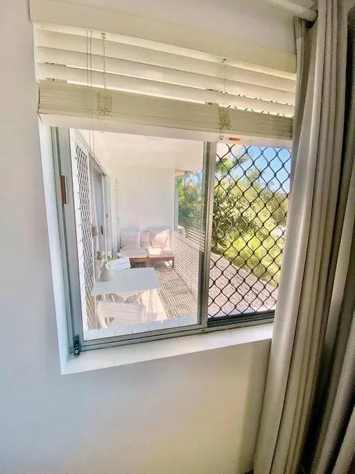 Apartmán Sunny Beachside Escape 2br Walk To Palm