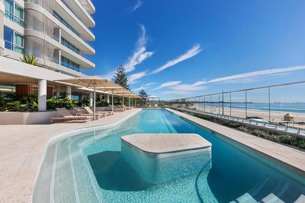 Luxurious 2br 2ba Oceanfront Kirra Apartmán