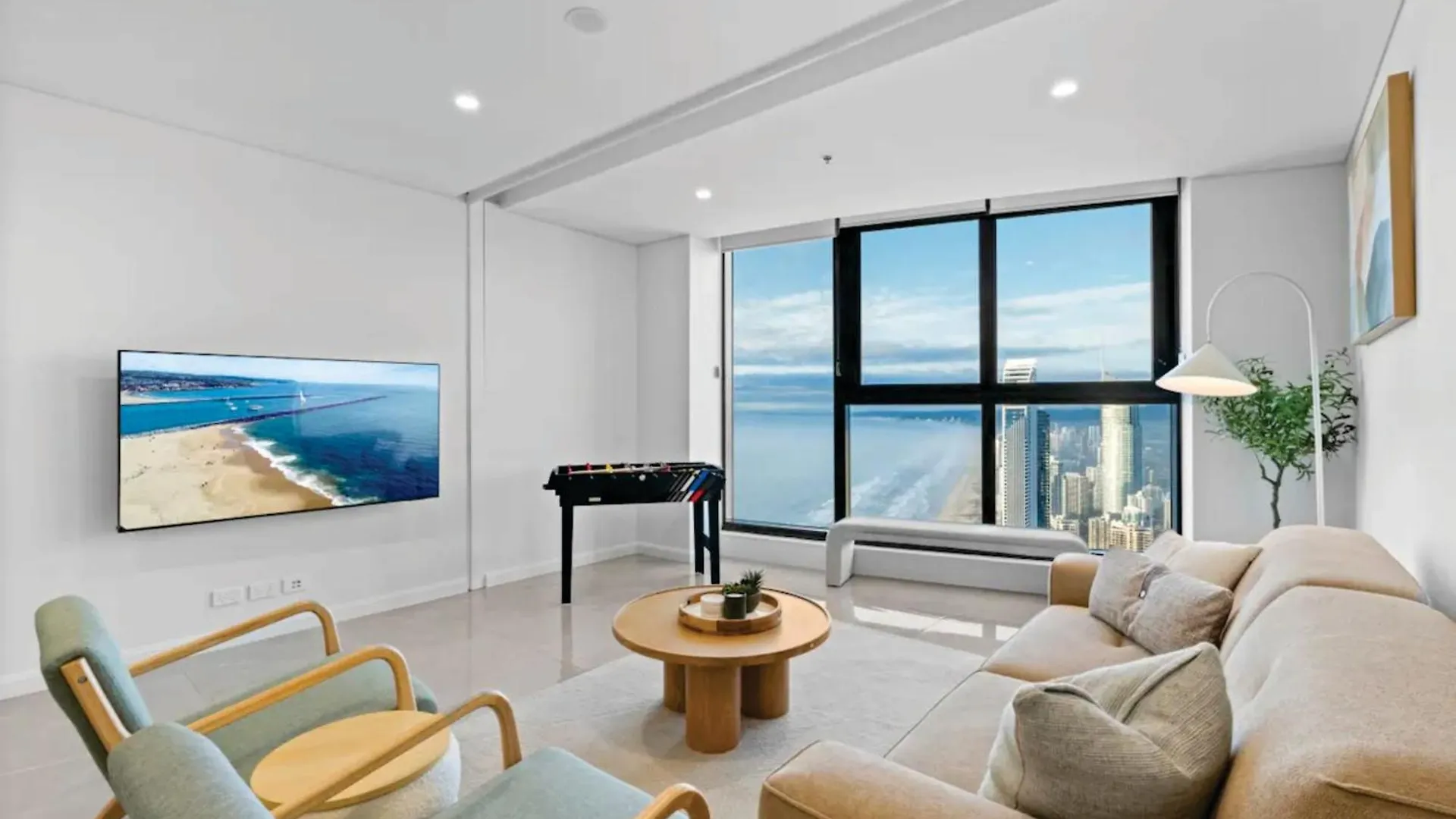 Serain Residences On 88 Esplanade Surfers Paradise * Gold Coast