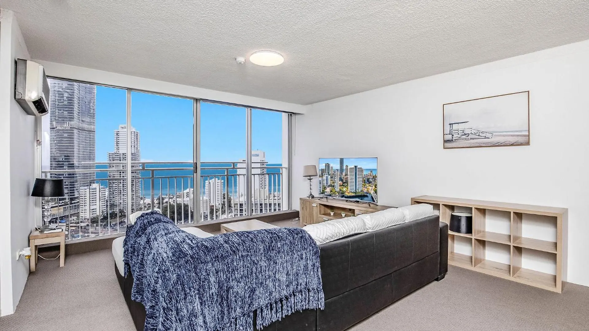 Condor Ocean View Surfers Paradise