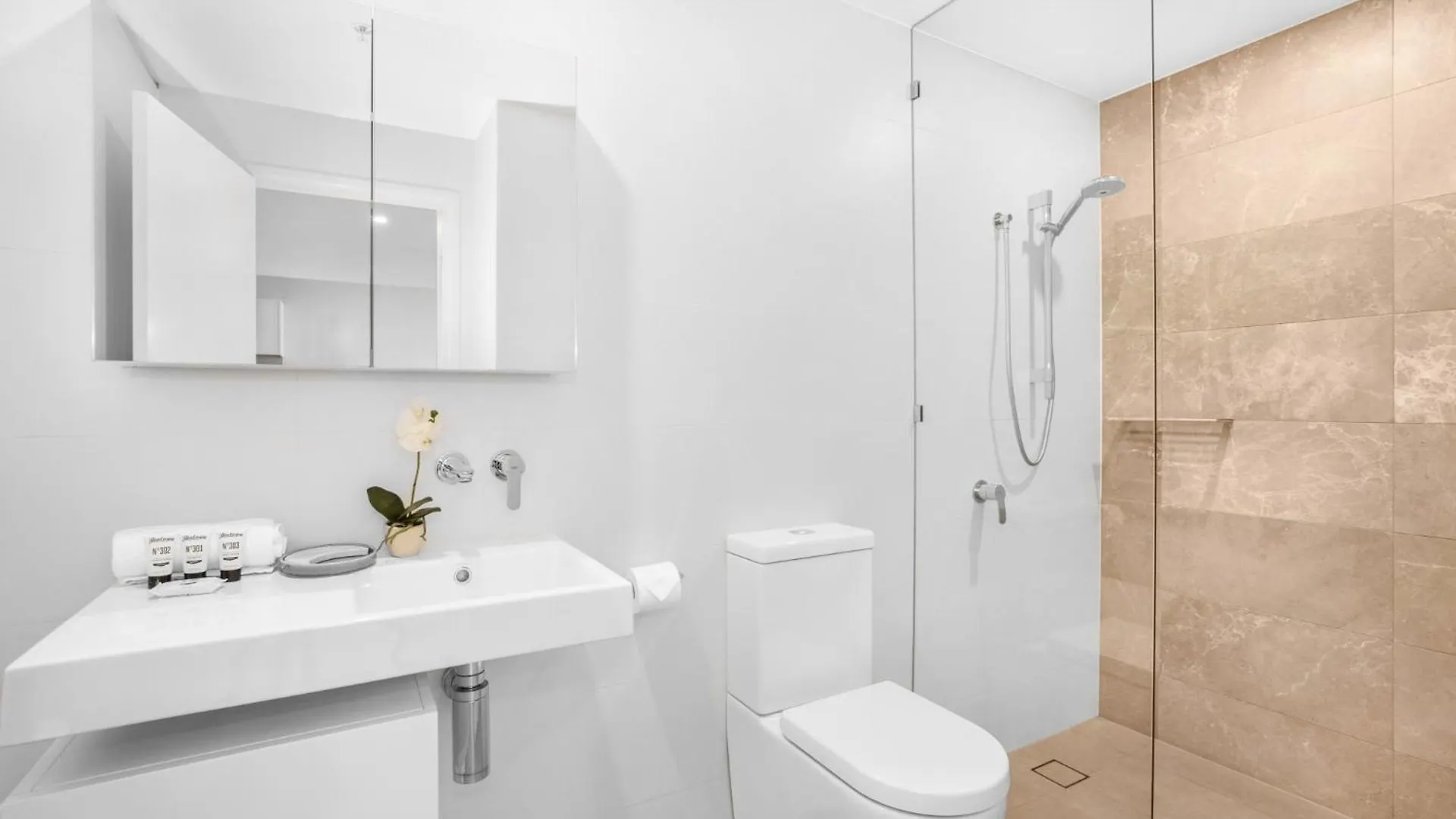 Surfers Paradise 1-bed With Stunning Views & Pool 公寓