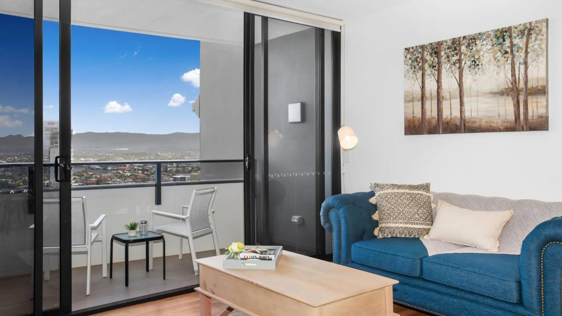 公寓 Surfers Paradise 1-bed With Stunning Views & Pool 黄金海岸