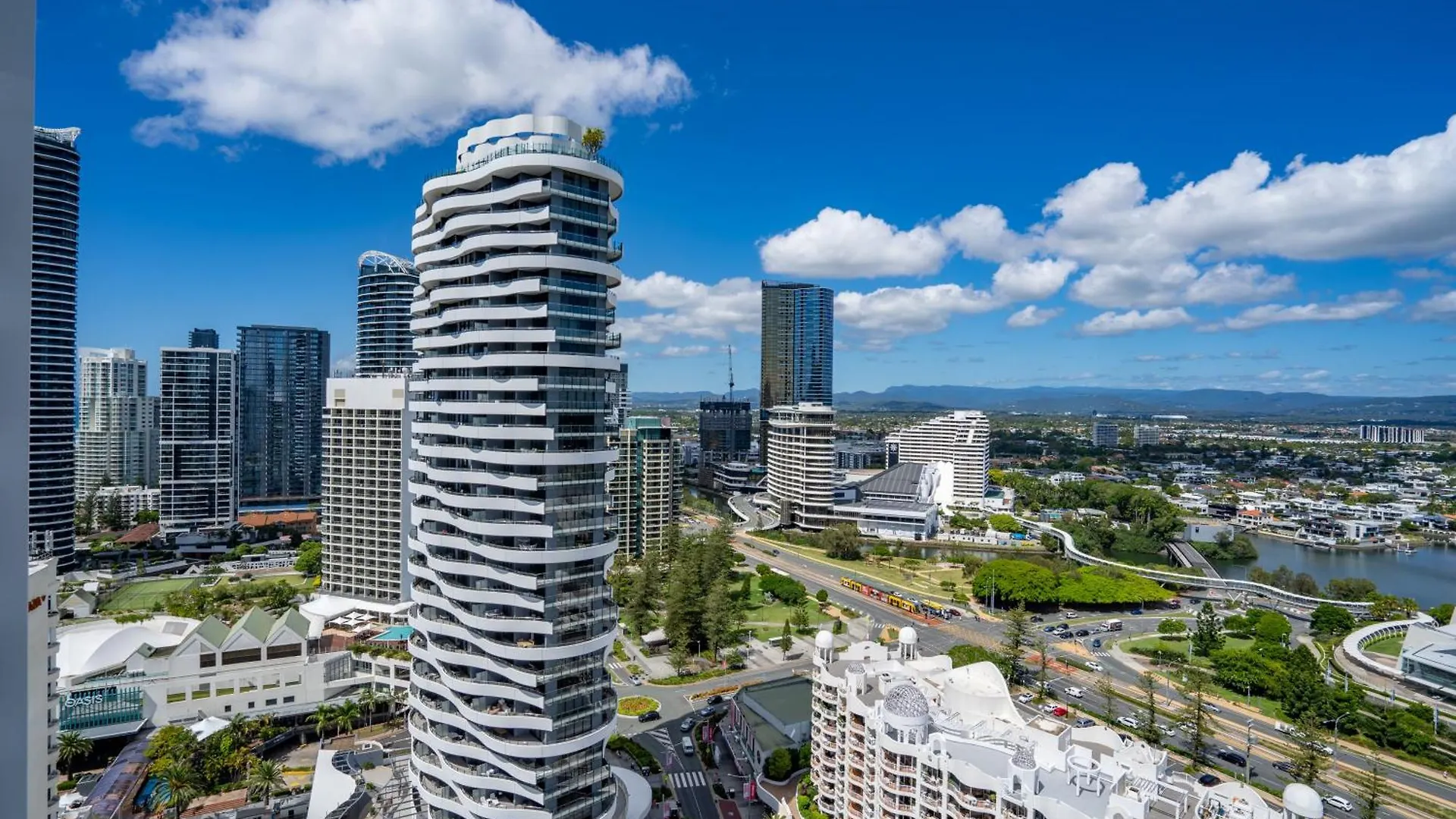 Aria Apart Otel 4*