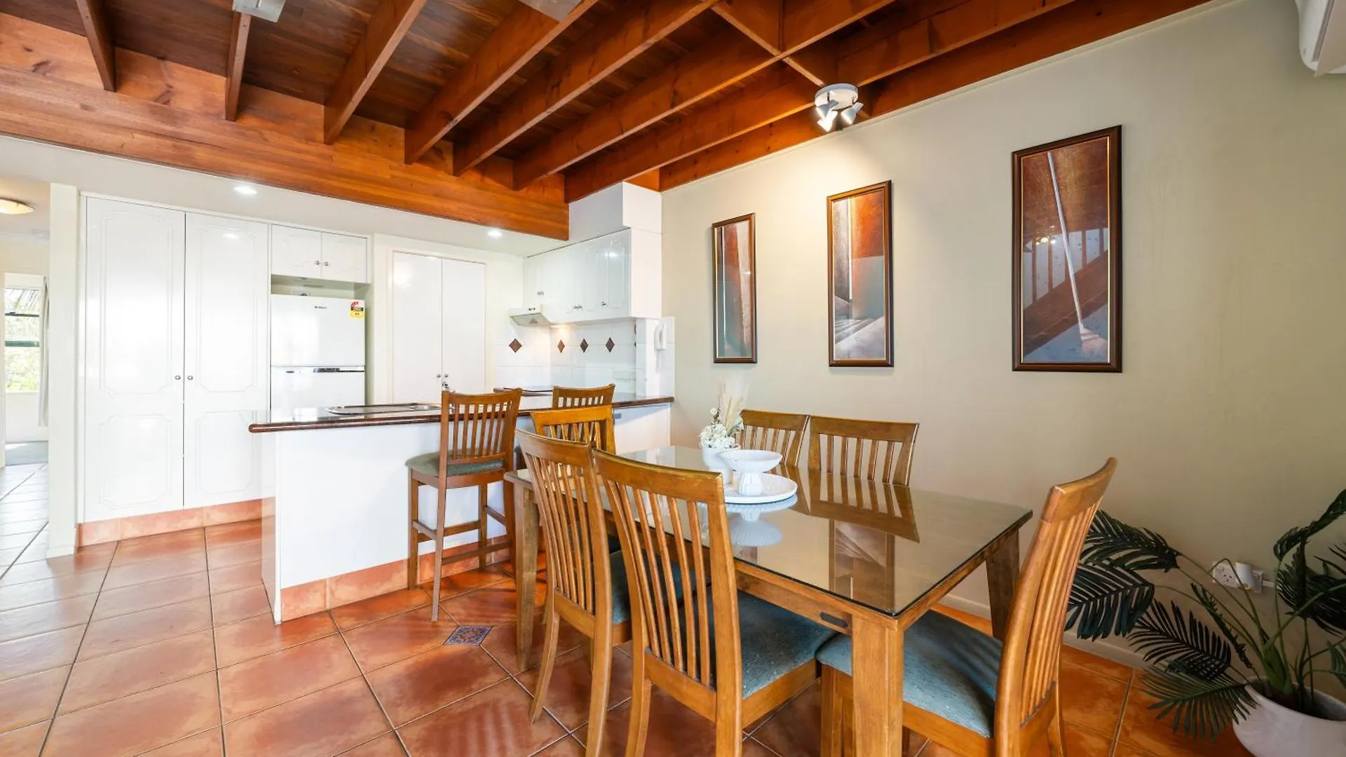 Santa Fe By The Broadwater Aparthotel *