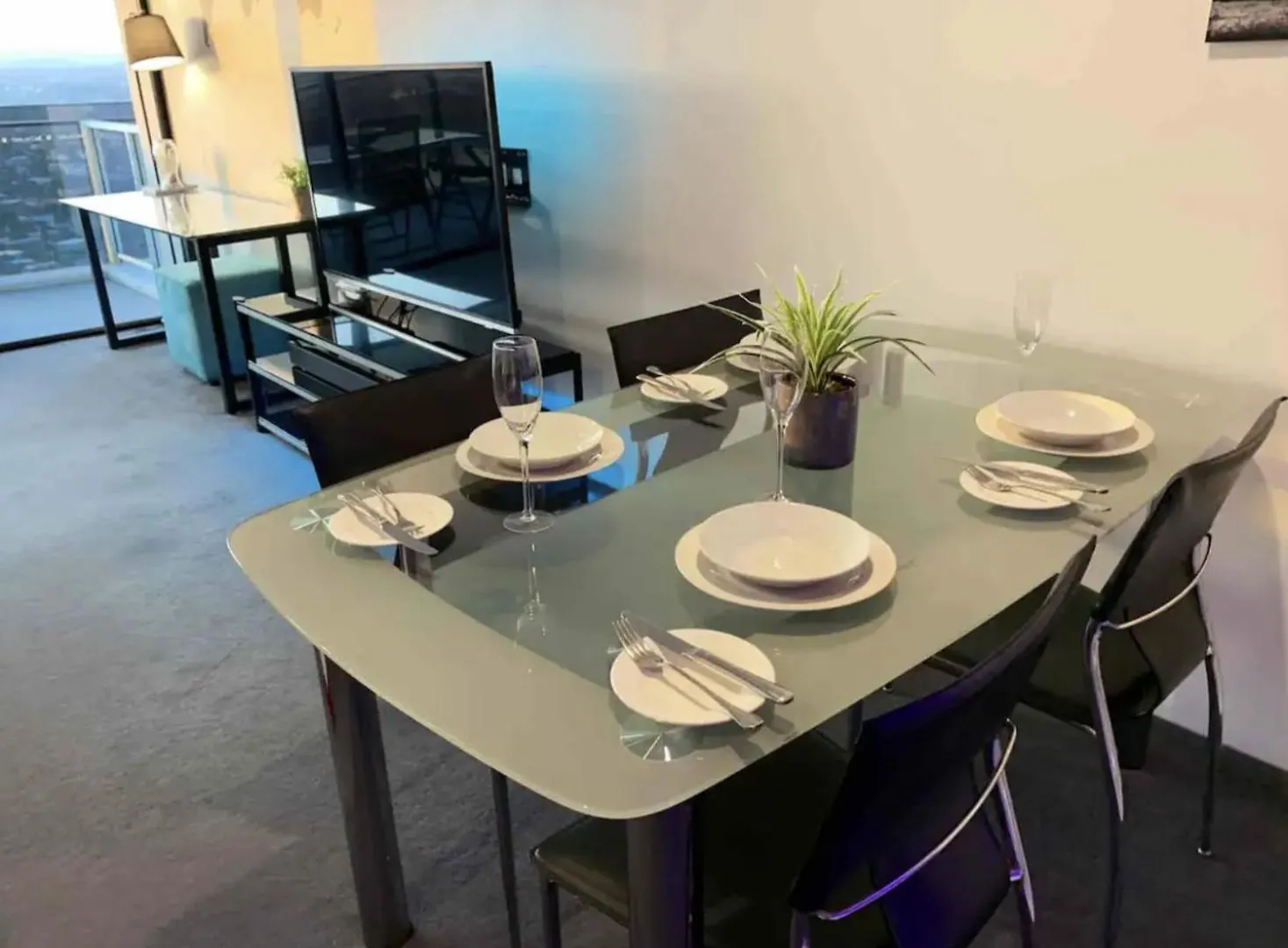 Apartment Mountain View Sleeps 6 Surfers Paradise 2 Bed 2 Bath Circle On Cav & Hilton Surfers *